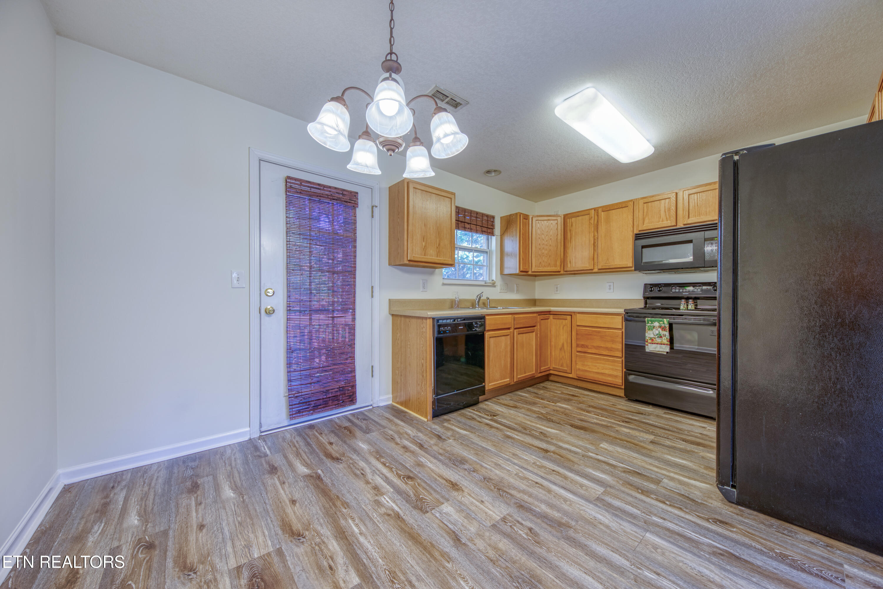 1709 Maple View Way Knoxville TN 37918