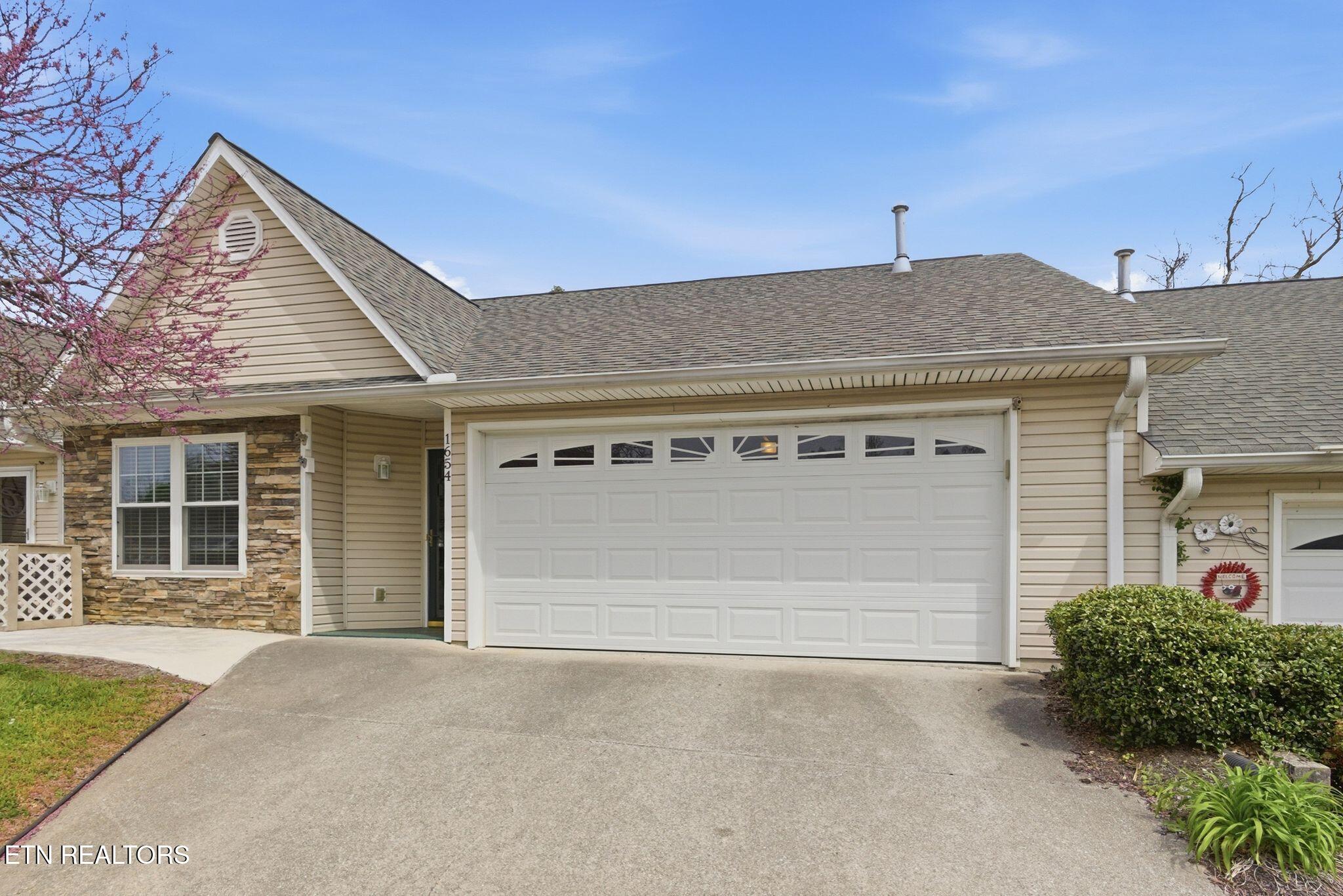 1654 Wood Song Lane Knoxville TN 37914
