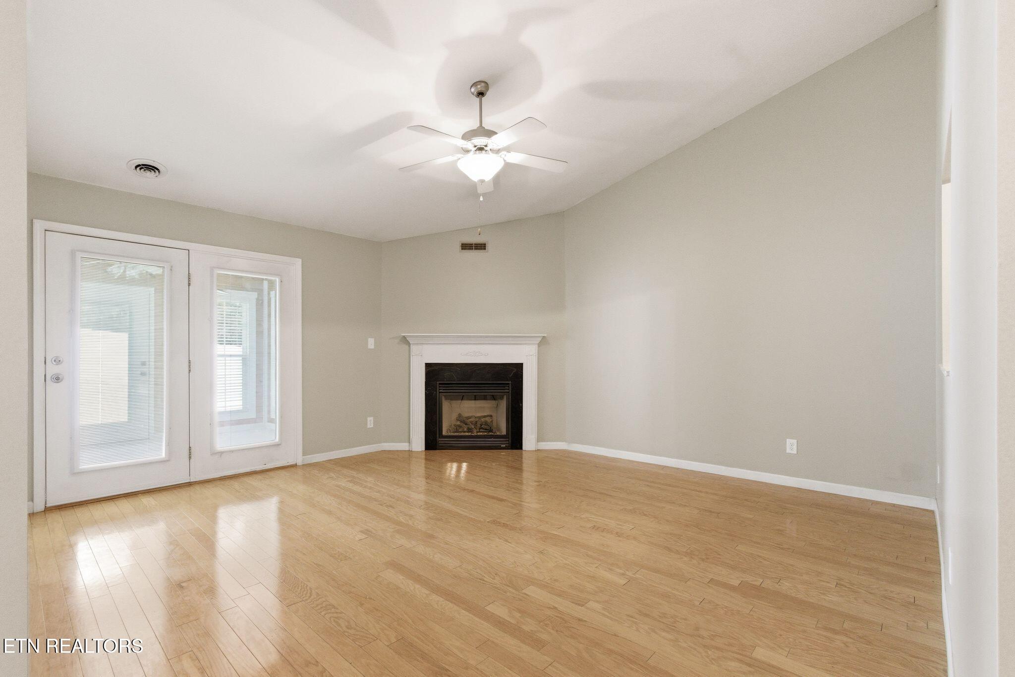1654 Wood Song Lane Knoxville TN 37914