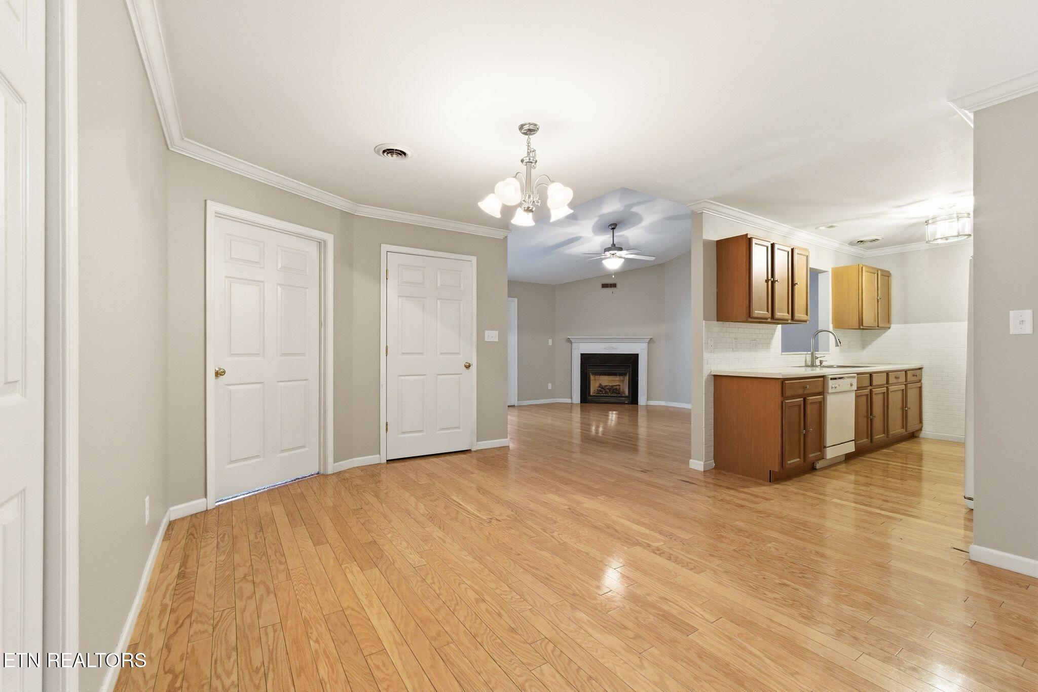 1654 Wood Song Lane Knoxville TN 37914