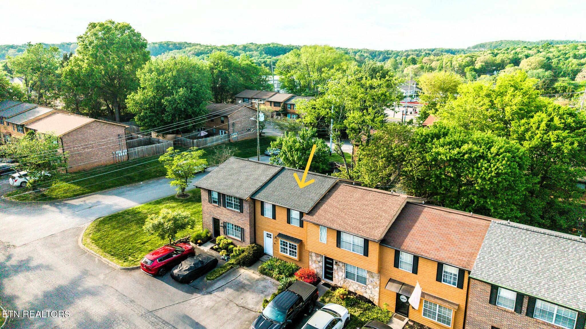1216 Crest Brook Drive Knoxville TN 37923