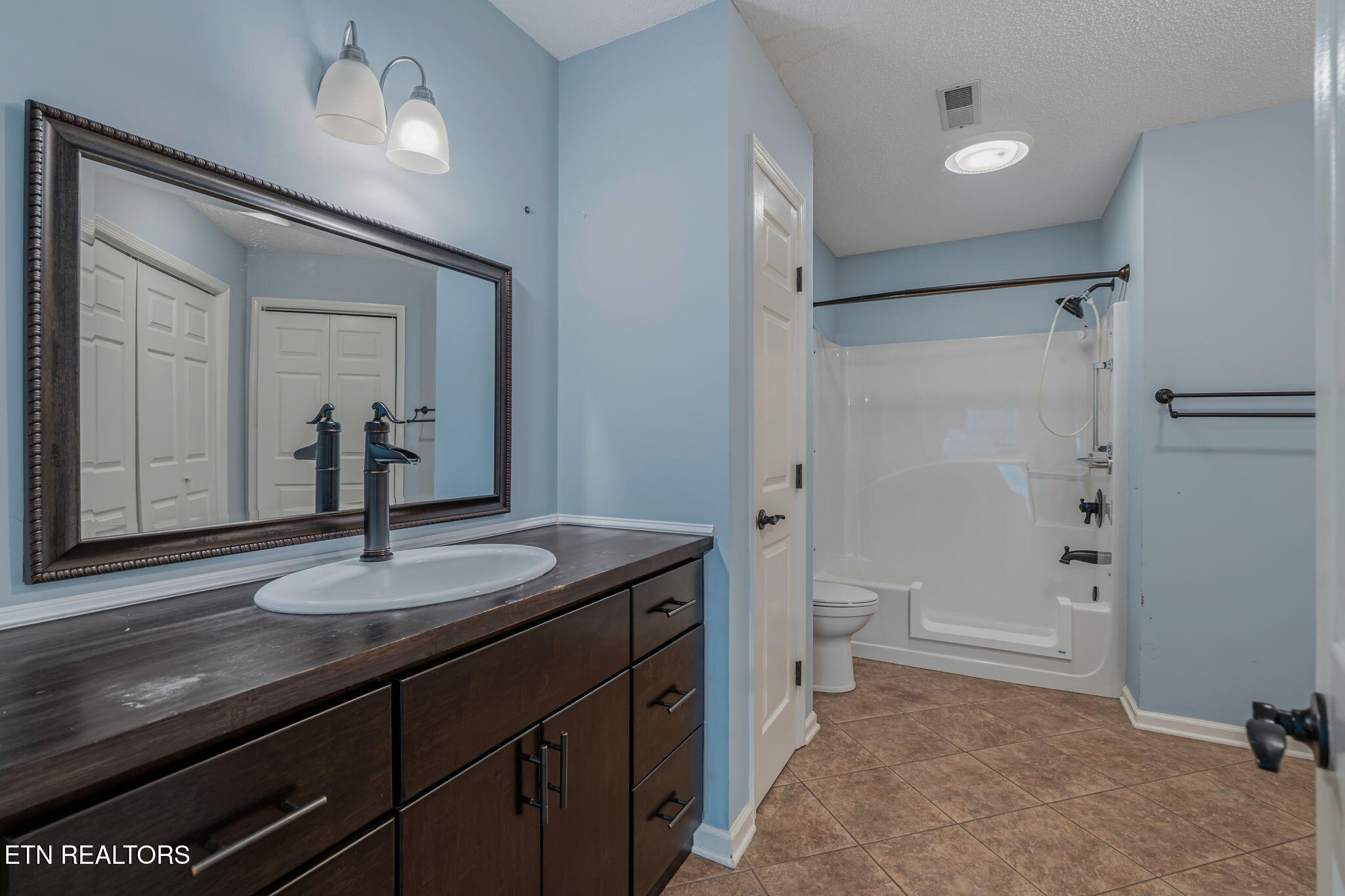 715 Cedar Lane Knoxville TN 37912