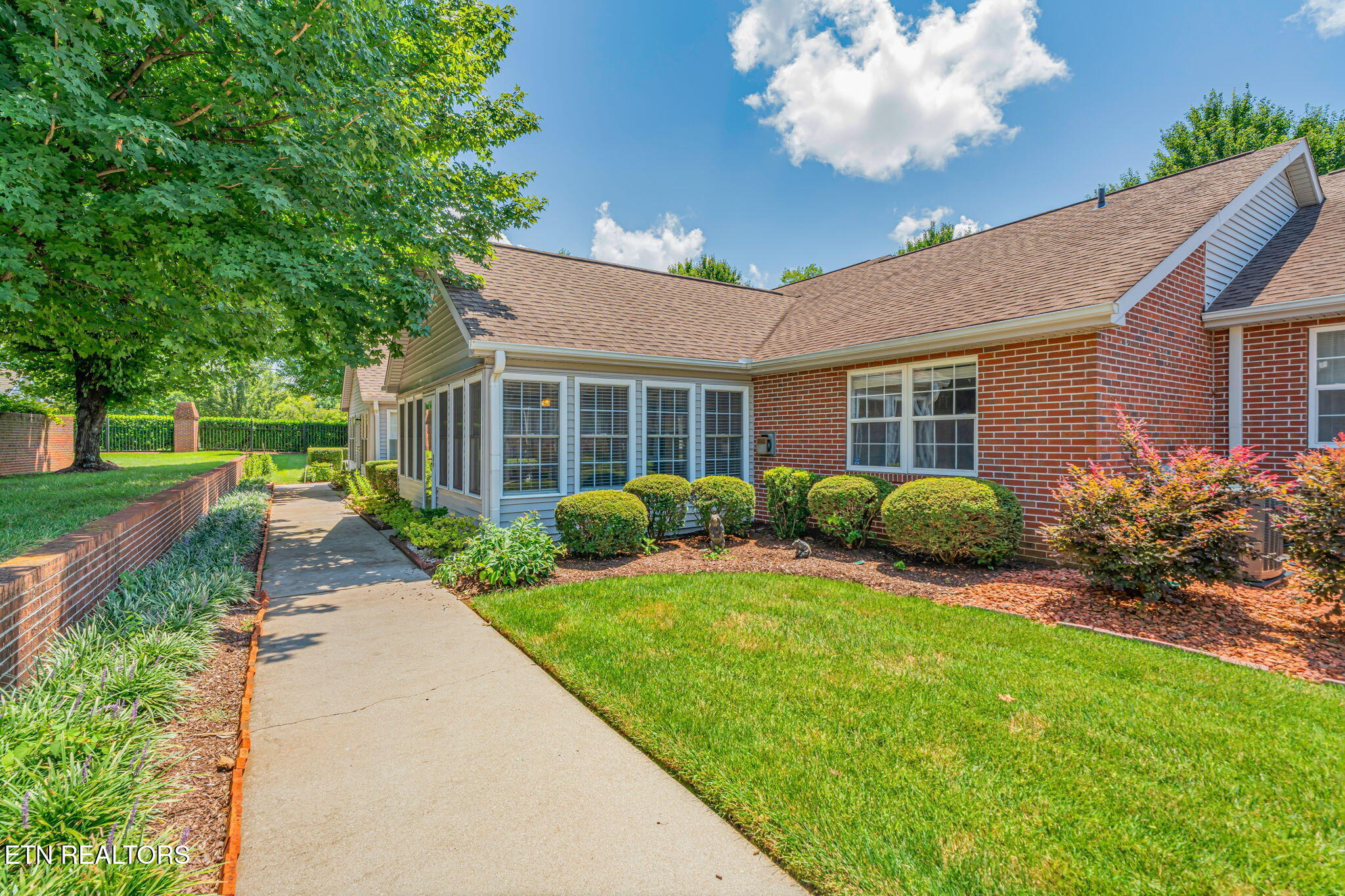 715 Cedar Lane Knoxville TN 37912
