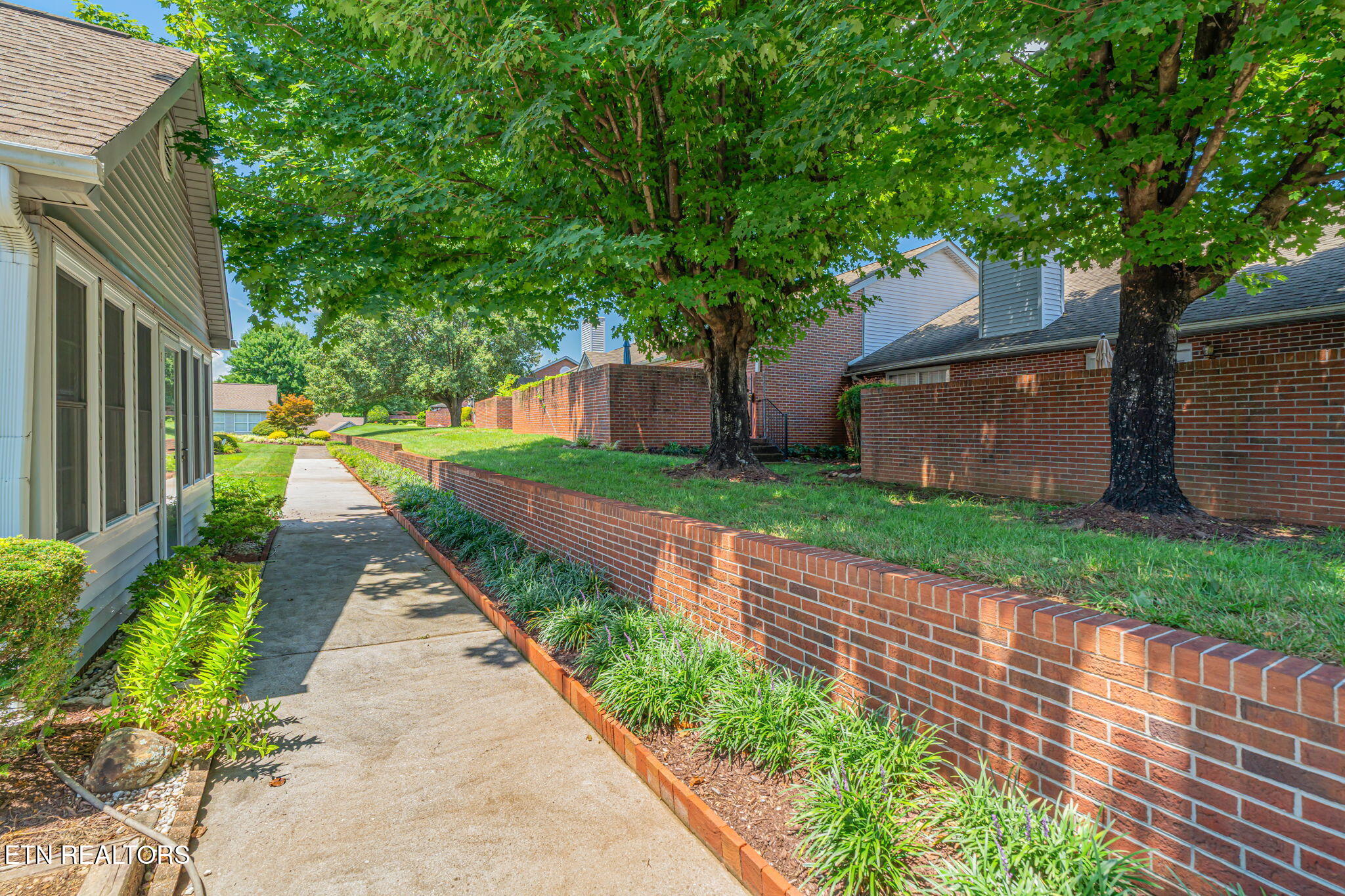 715 Cedar Lane Knoxville TN 37912