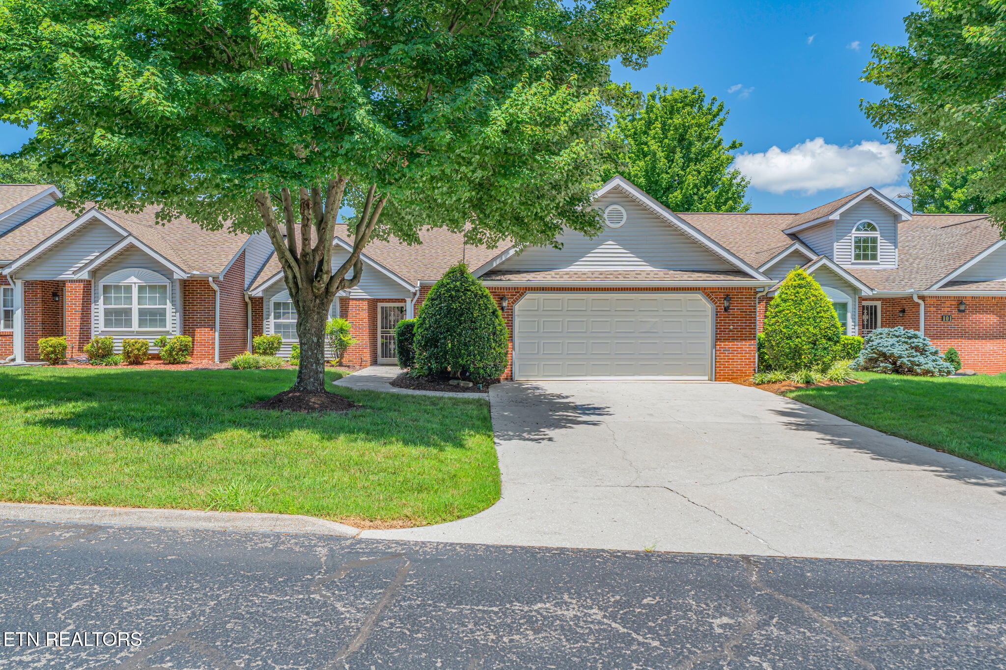 715 Cedar Lane Knoxville TN 37912