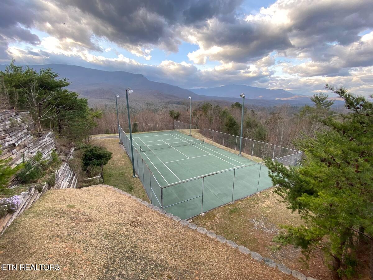 3710 Weber Road Gatlinburg TN 37738