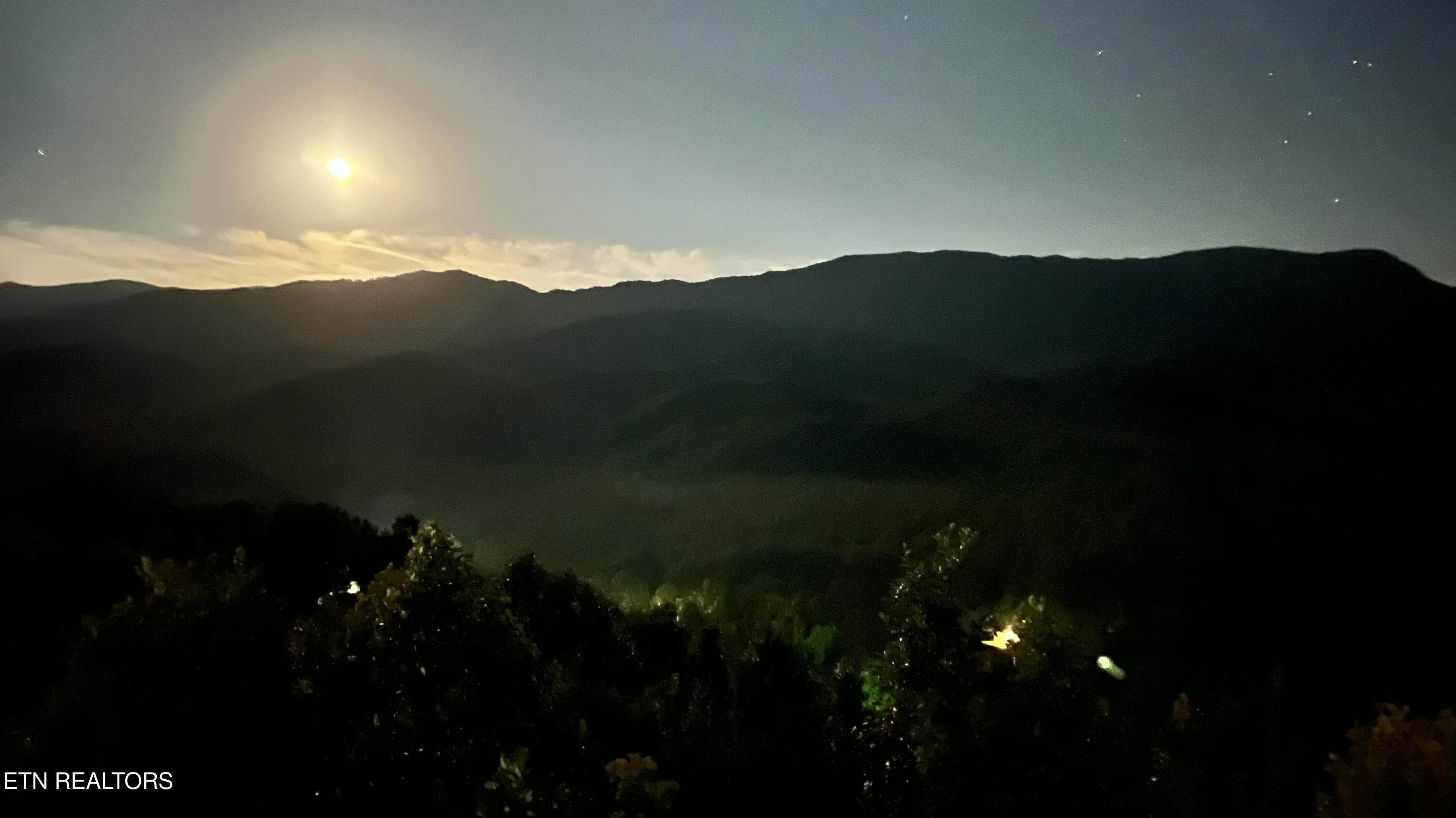 3710 Weber Road Gatlinburg TN 37738