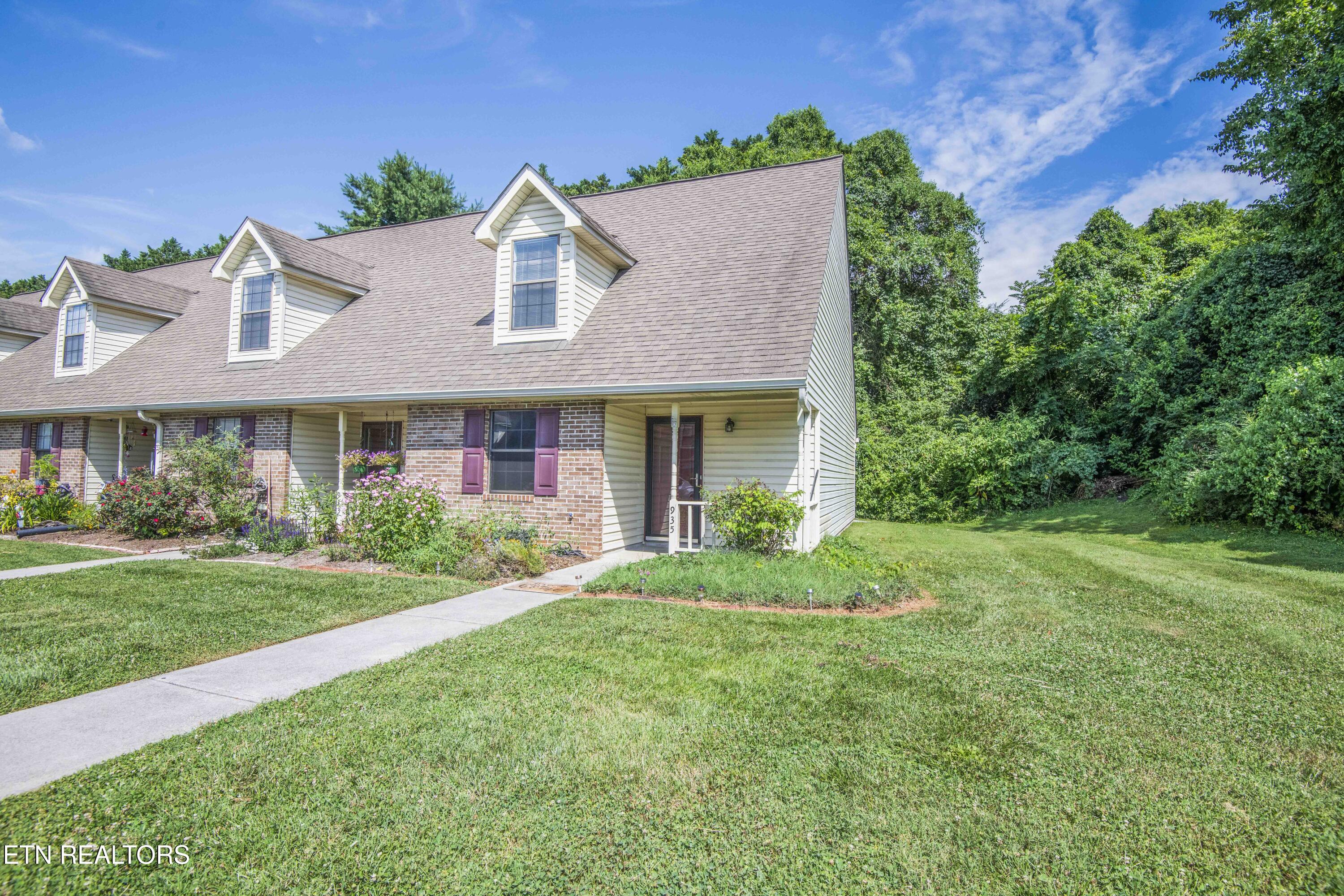 935 Chip Cove Lane Knoxville TN 37938