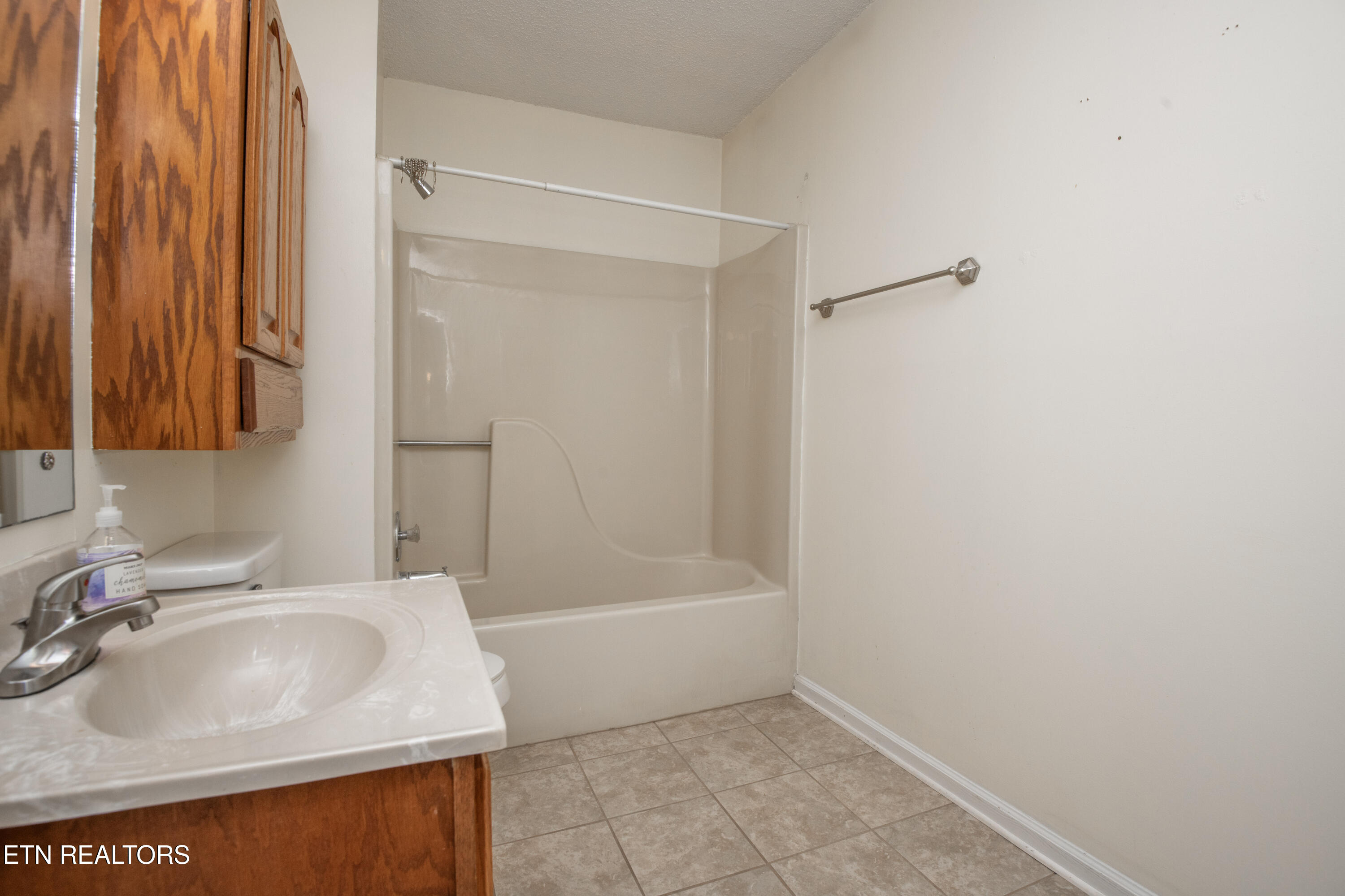 935 Chip Cove Lane Knoxville TN 37938