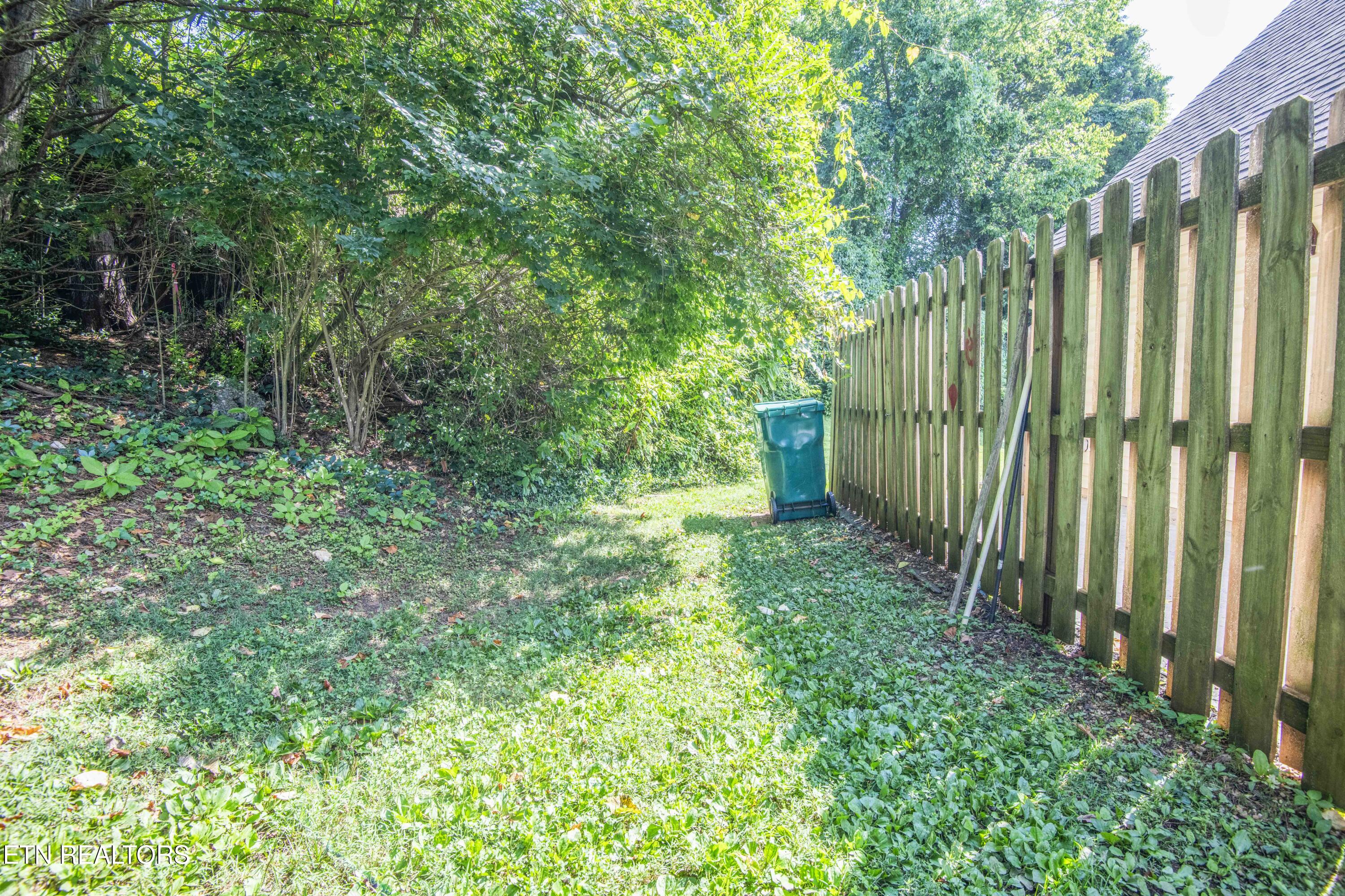 935 Chip Cove Lane Knoxville TN 37938