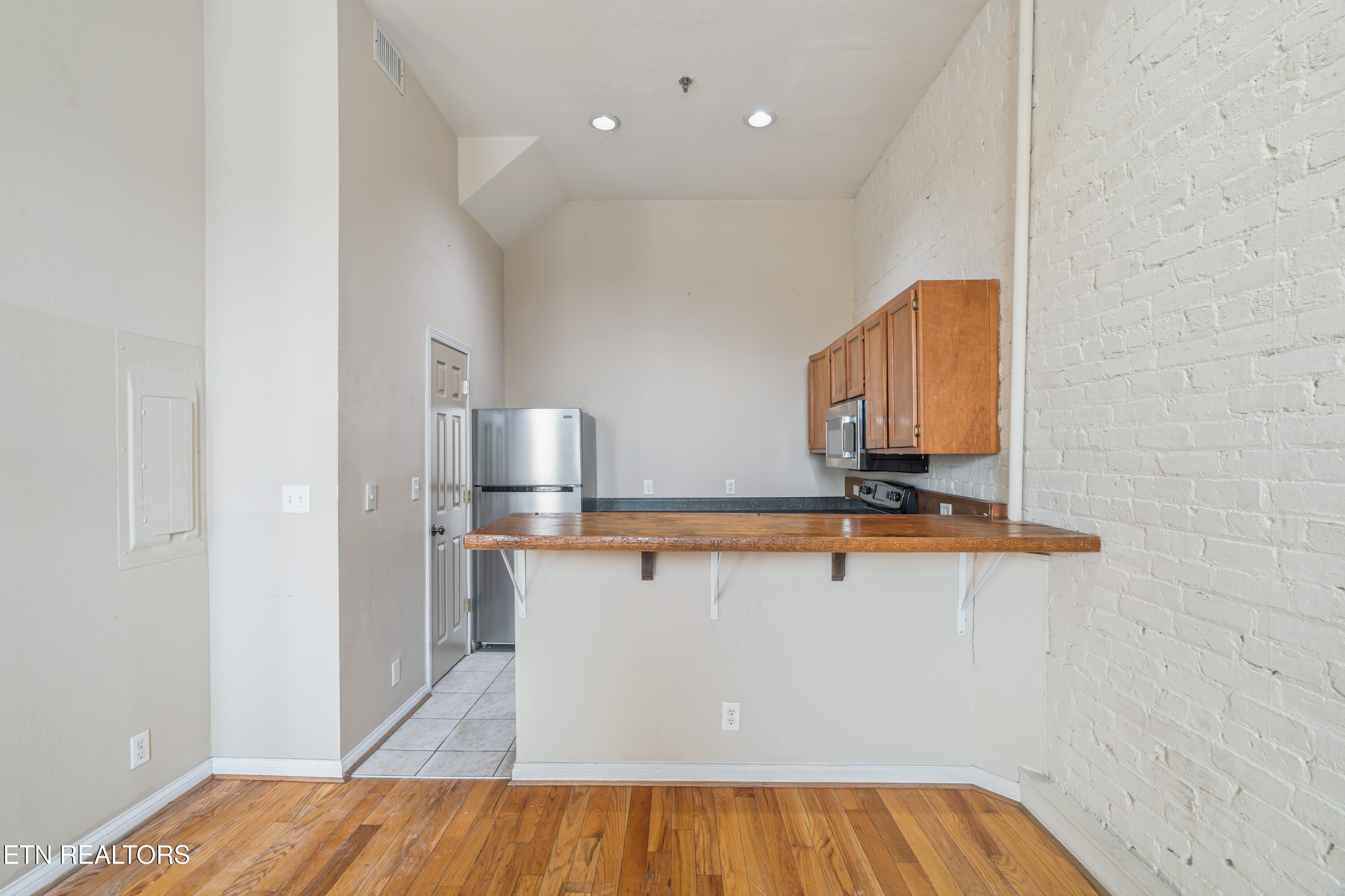 105 W Jackson Avenue Knoxville TN 37902