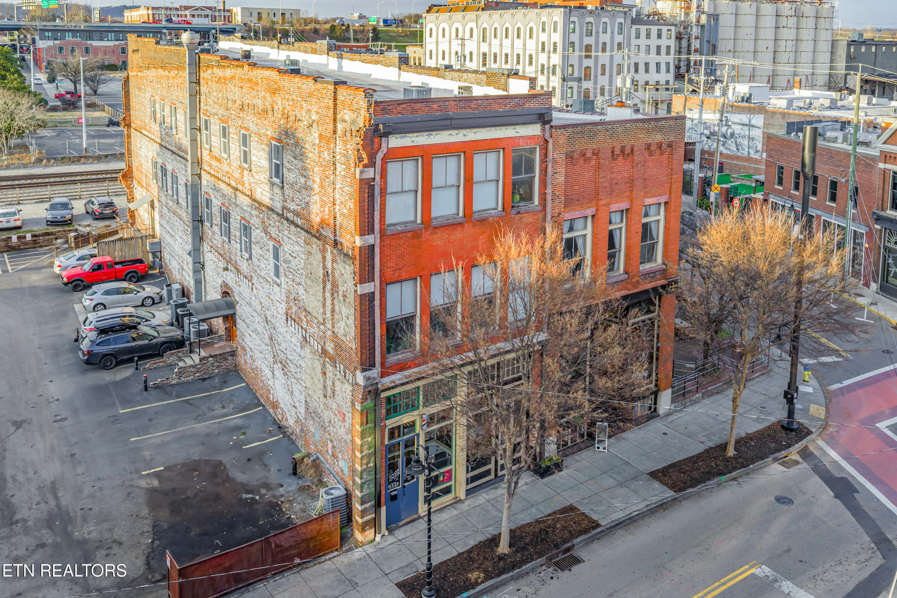 105 W Jackson Avenue Knoxville TN 37902