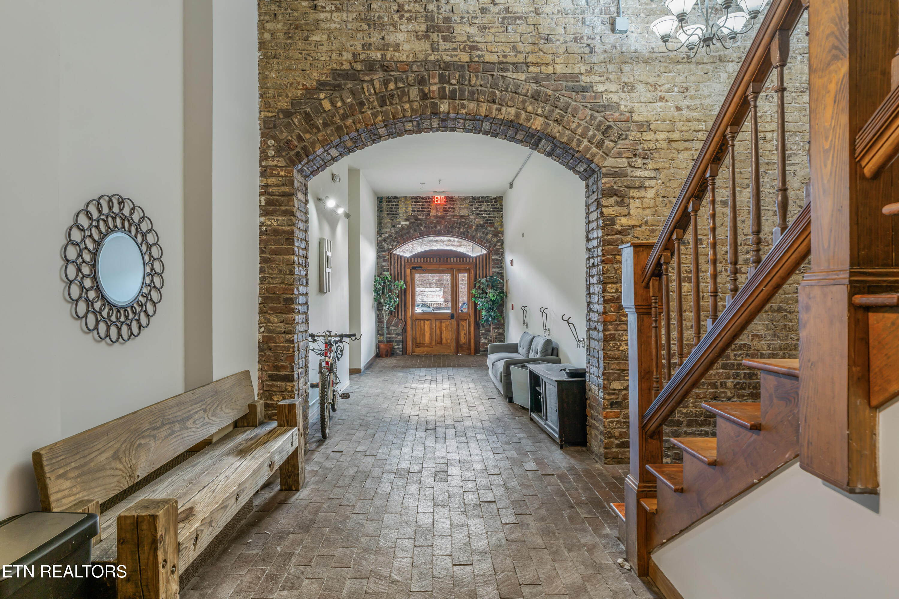 105 W Jackson Avenue Knoxville TN 37902