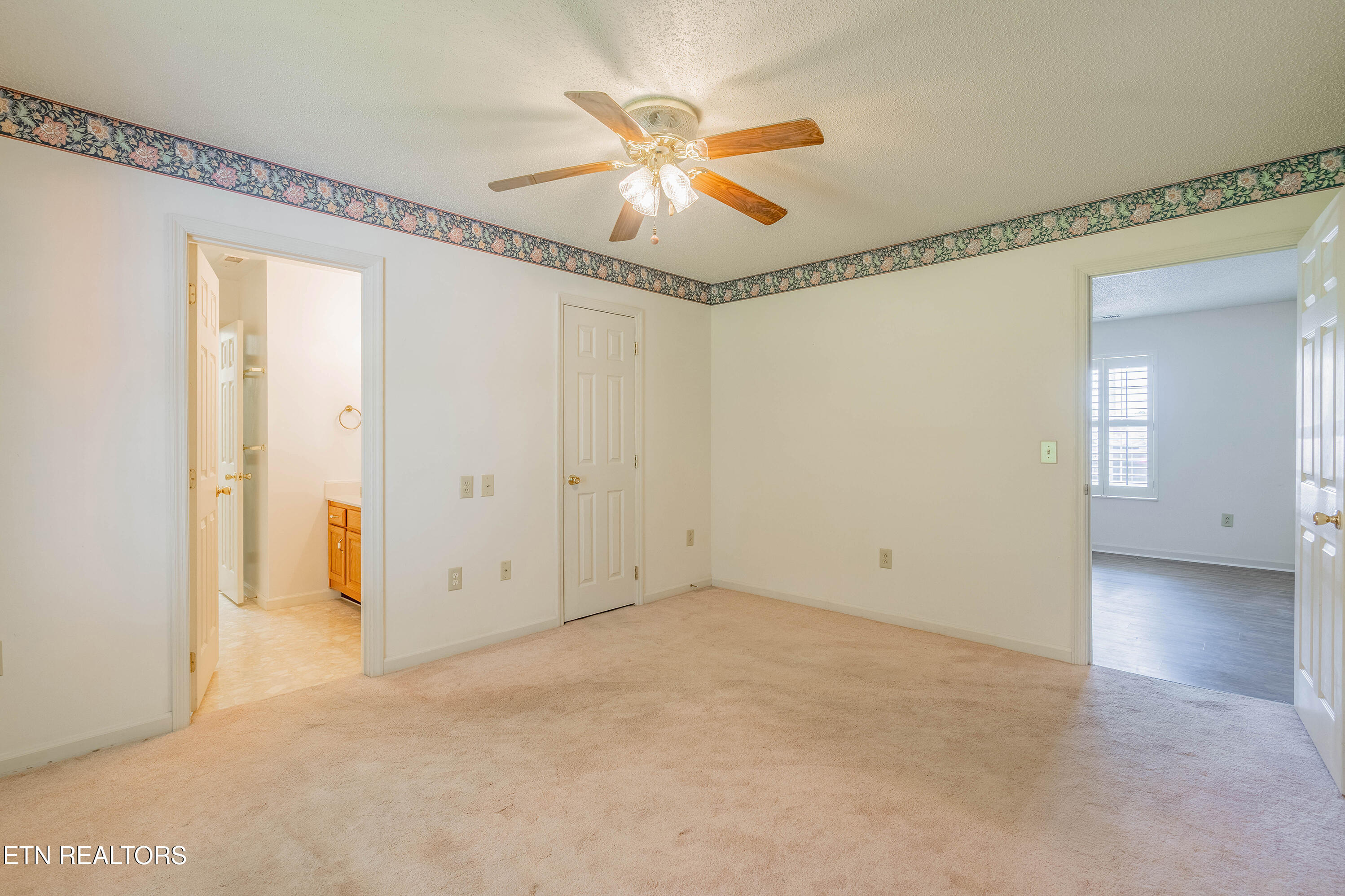 3043 Lee Highway Athens TN 37303