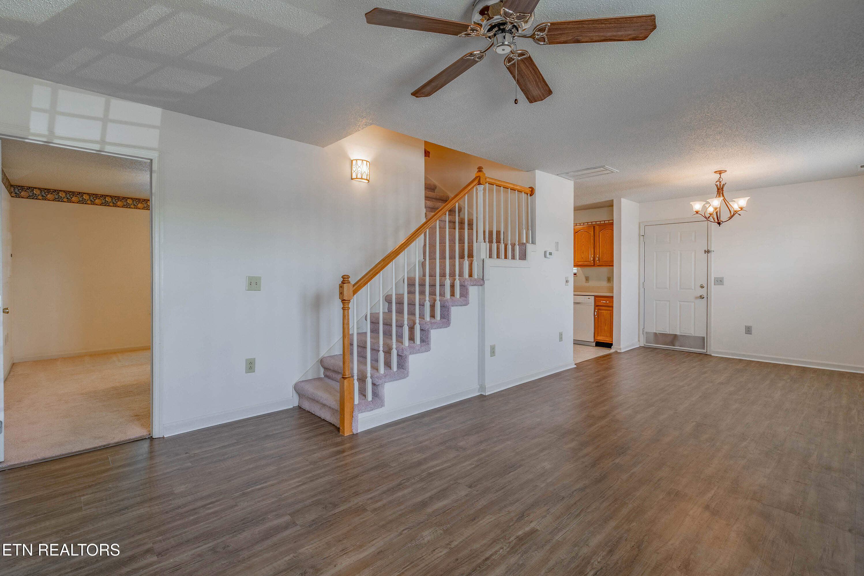 3043 Lee Highway Athens TN 37303