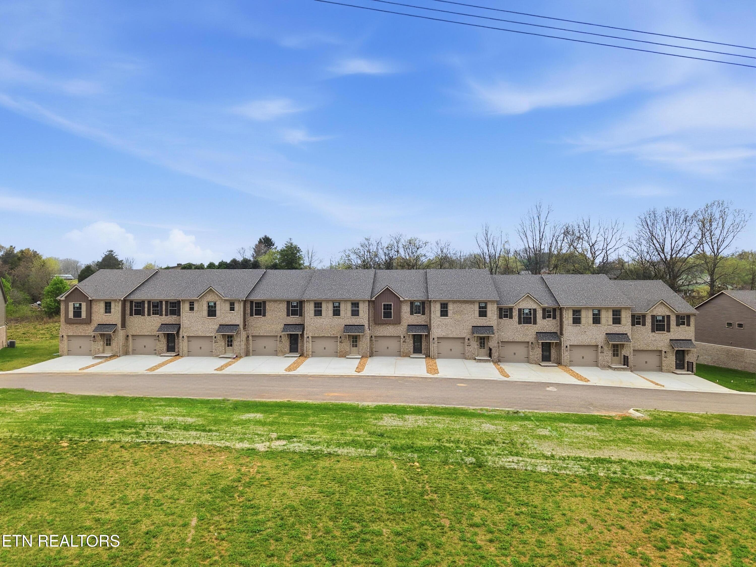 8948 Keenberg Lane Knoxville TN 37931