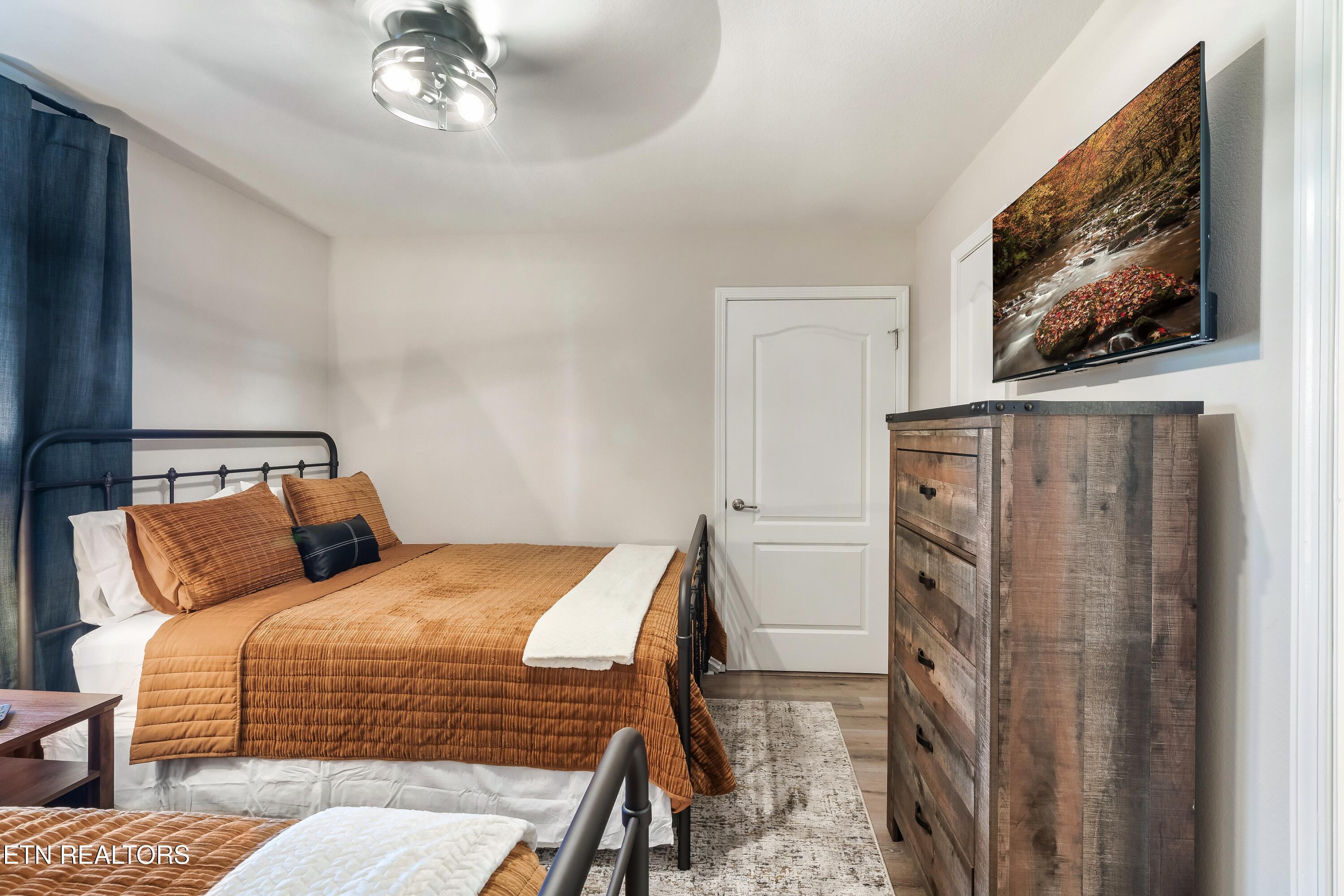 124 Plaza Drive Pigeon Forge TN 37863