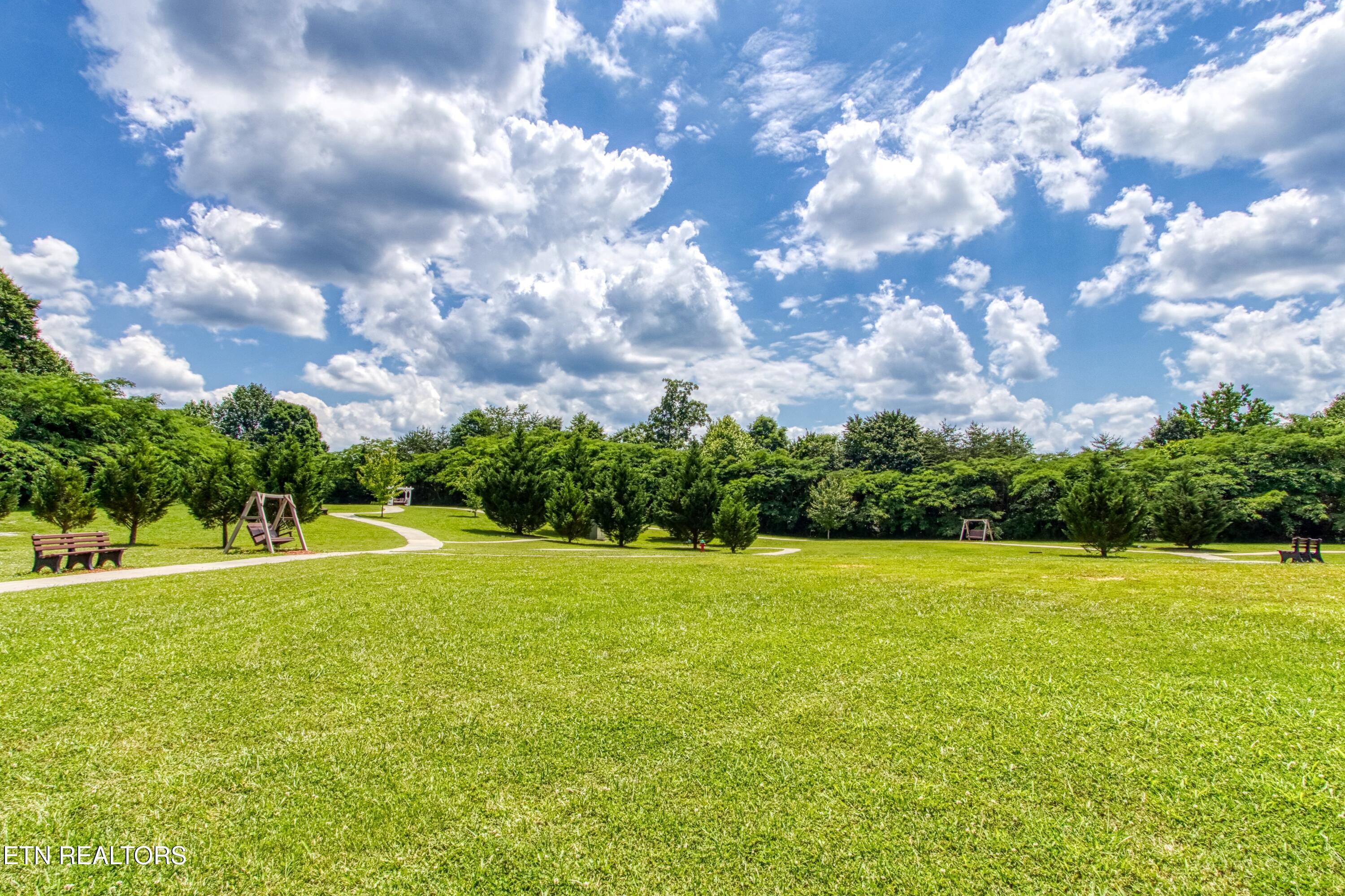 124 Plaza Drive Pigeon Forge TN 37863