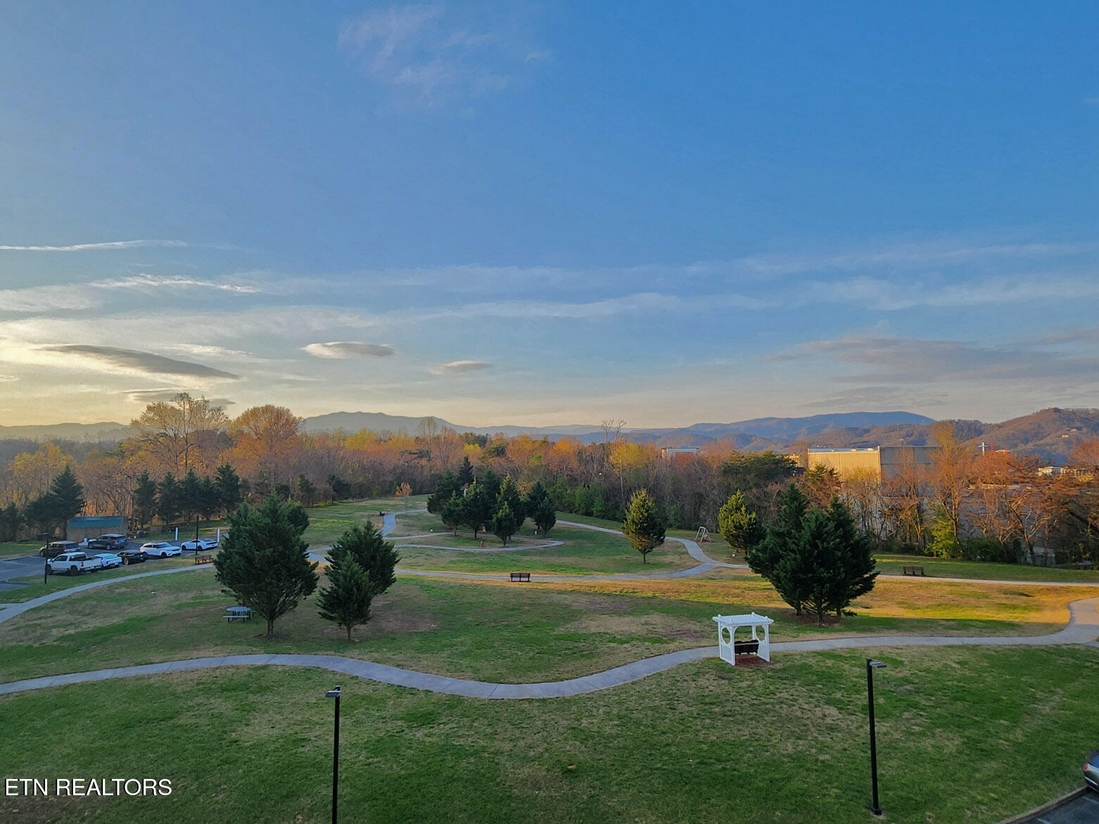 124 Plaza Drive Pigeon Forge TN 37863