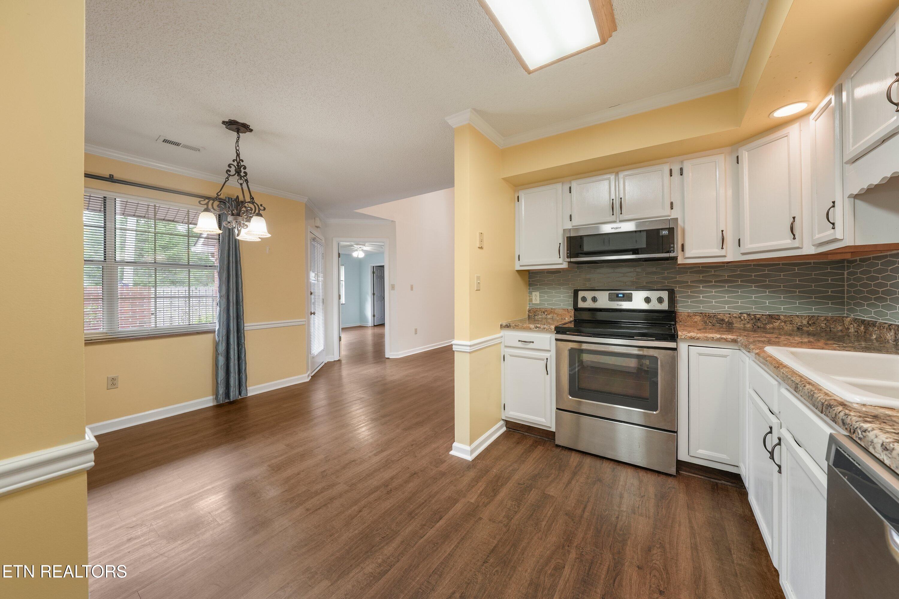 4125 Woodlawn Pike Knoxville TN 37920
