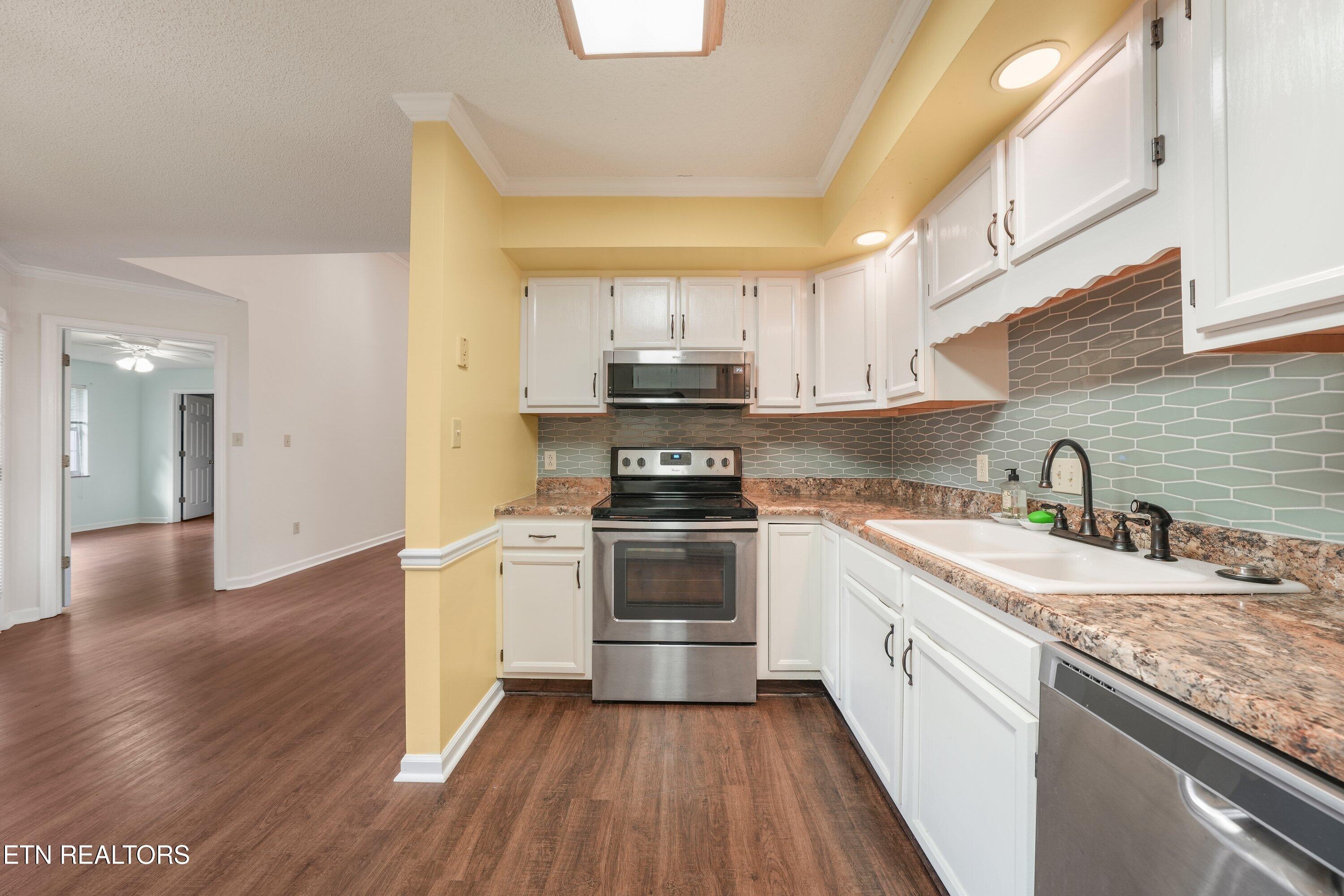 4125 Woodlawn Pike Knoxville TN 37920