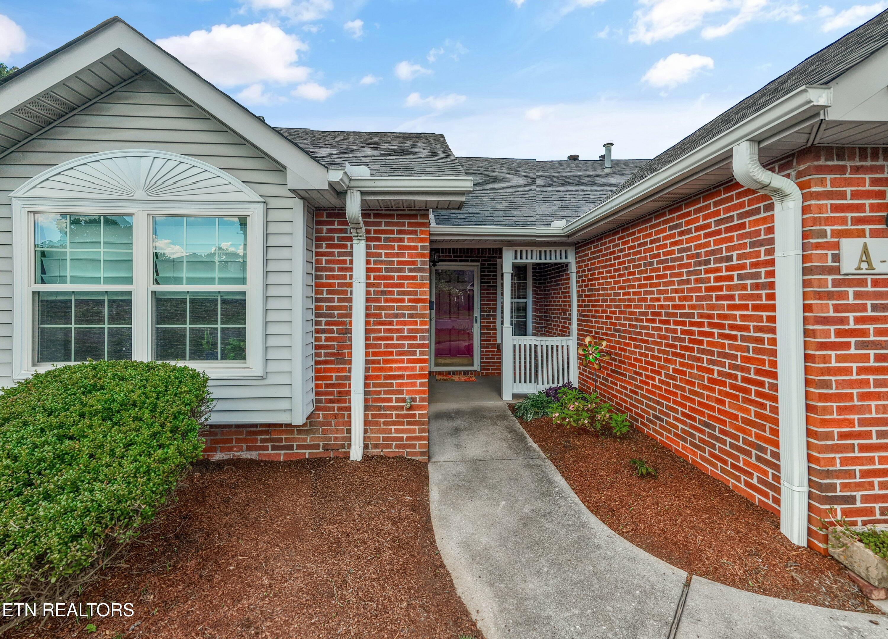 4125 Woodlawn Pike Knoxville TN 37920