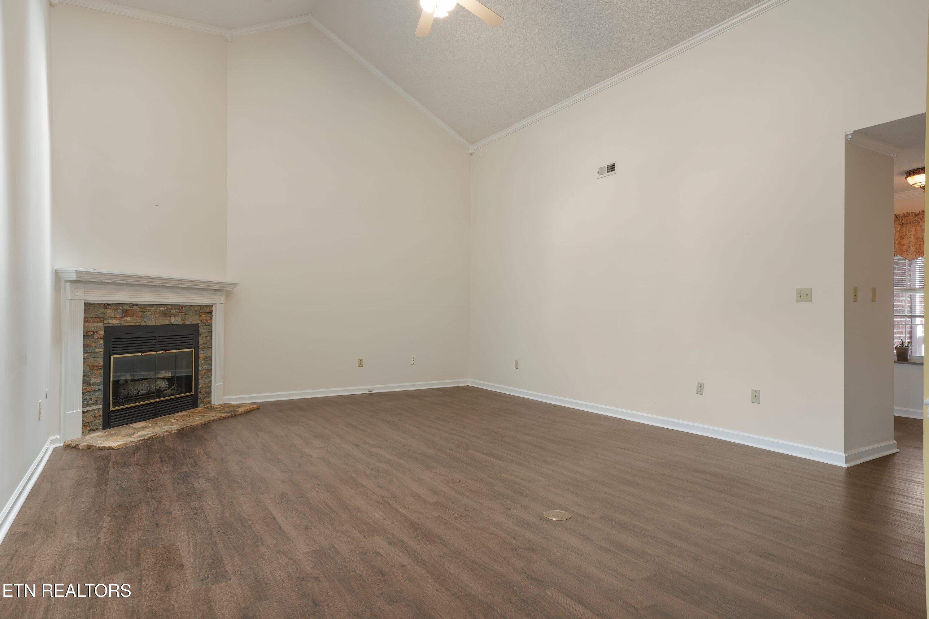 4125 Woodlawn Pike Knoxville TN 37920
