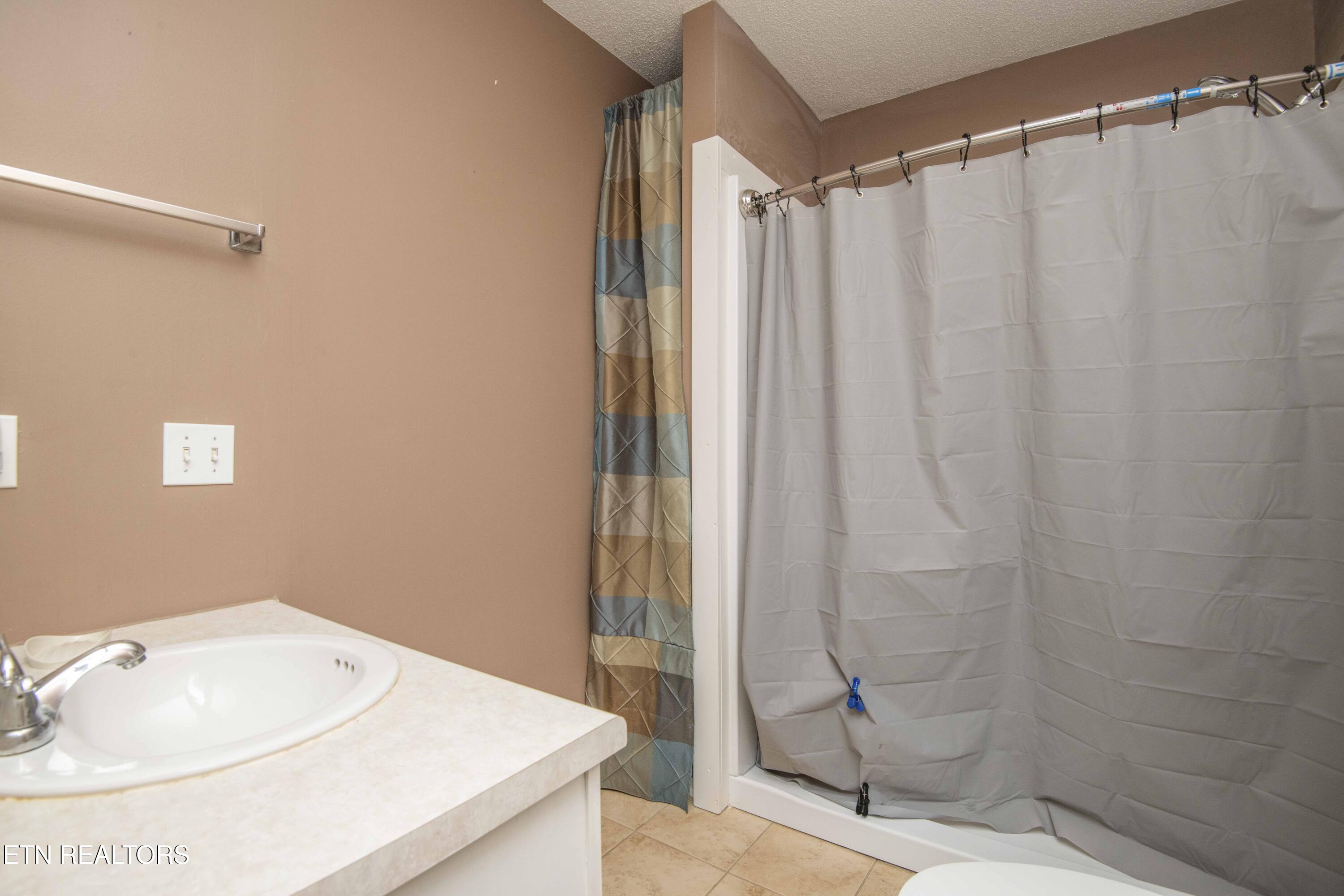 232 Dalton Place Way Knoxville TN 37912