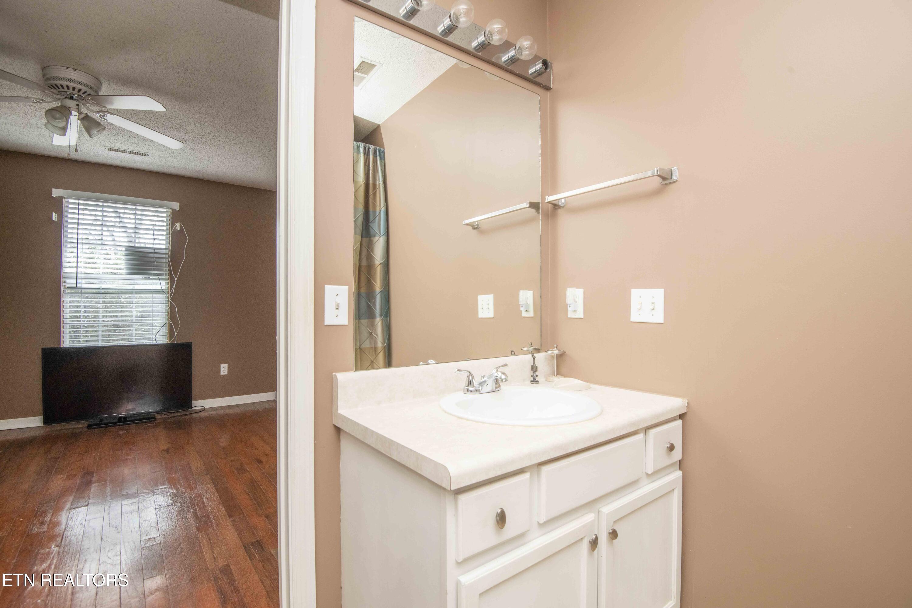232 Dalton Place Way Knoxville TN 37912