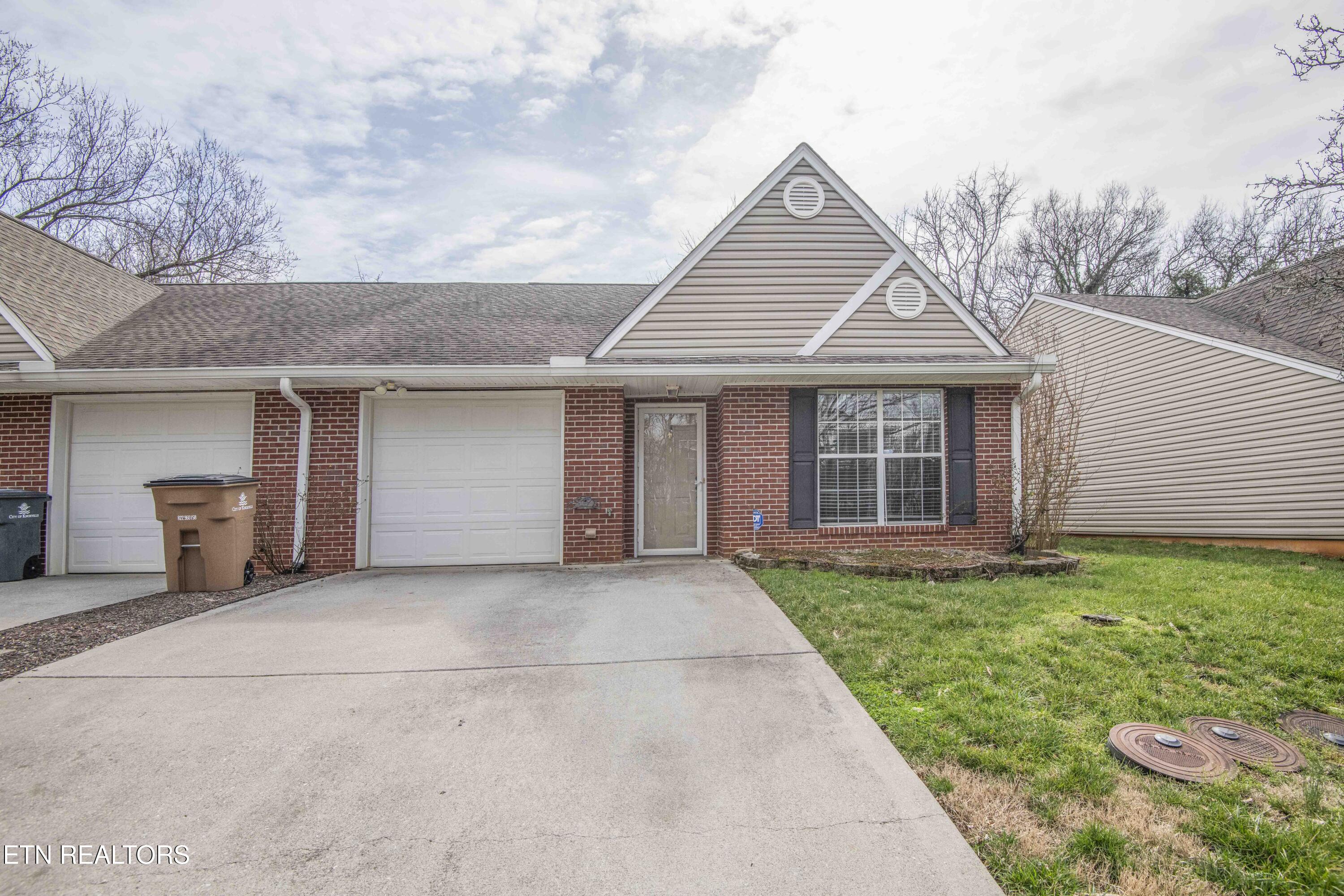 232 Dalton Place Way Knoxville TN 37912