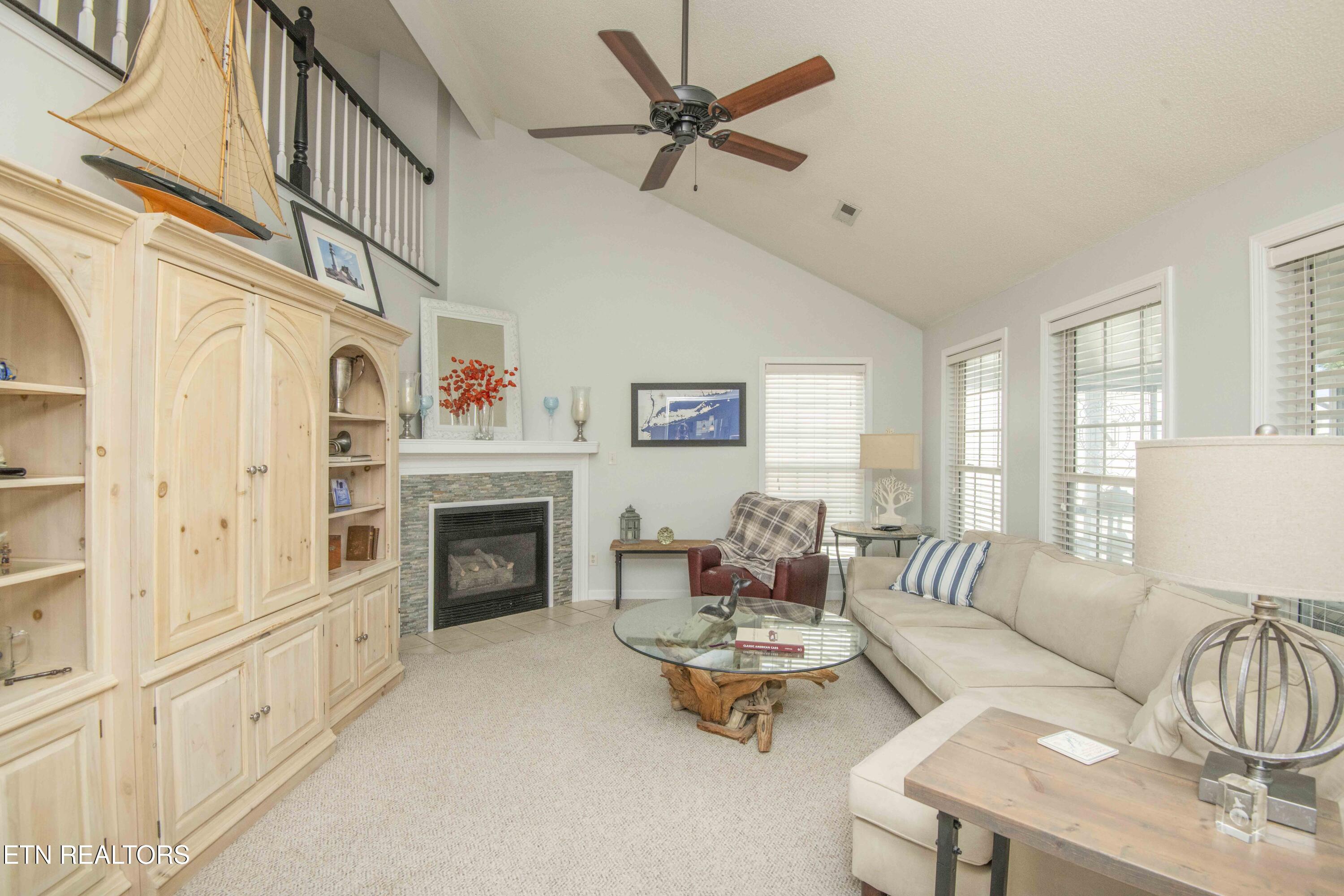 10027 Dayflower Way Knoxville TN 37932