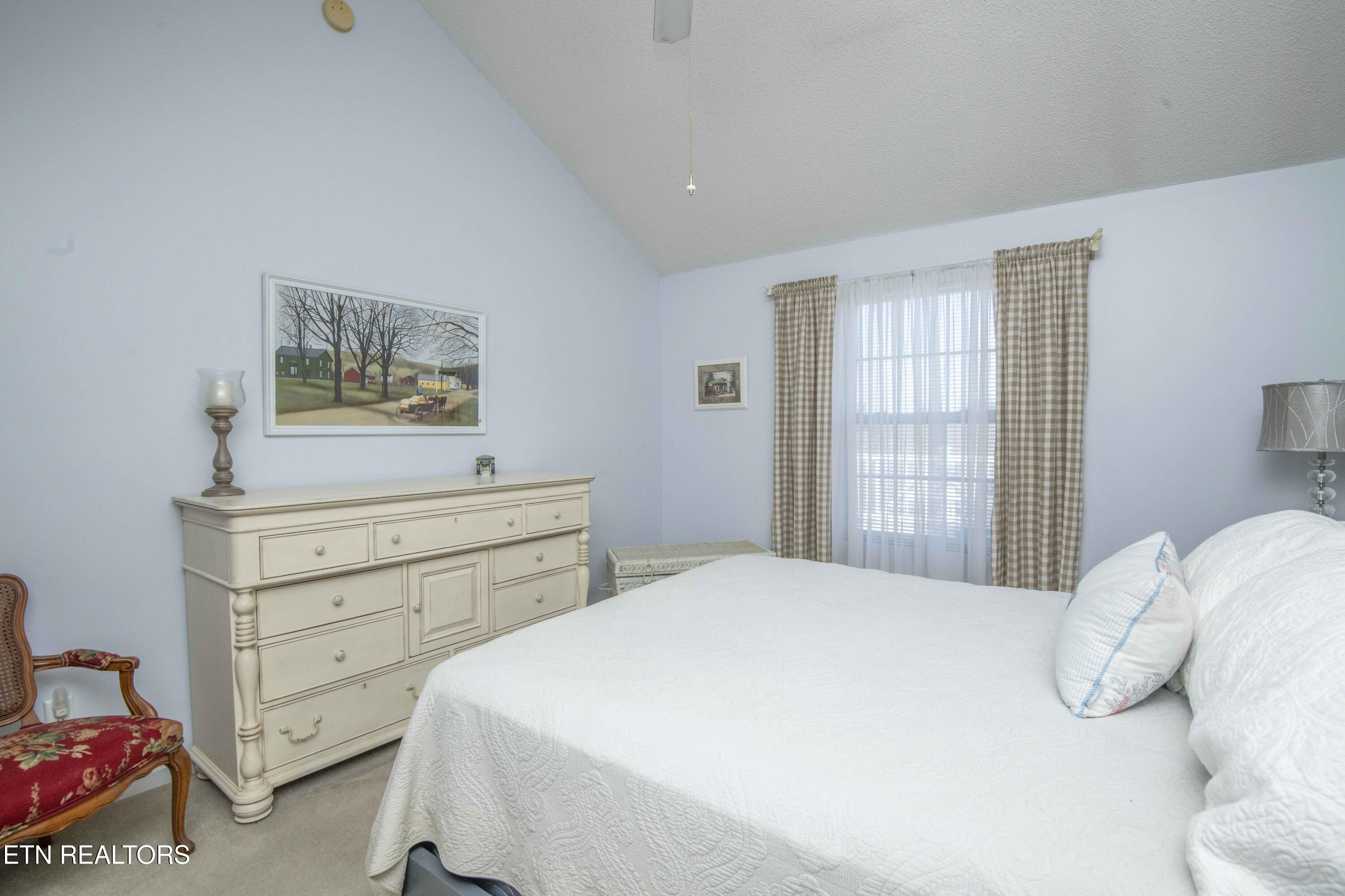10027 Dayflower Way Knoxville TN 37932