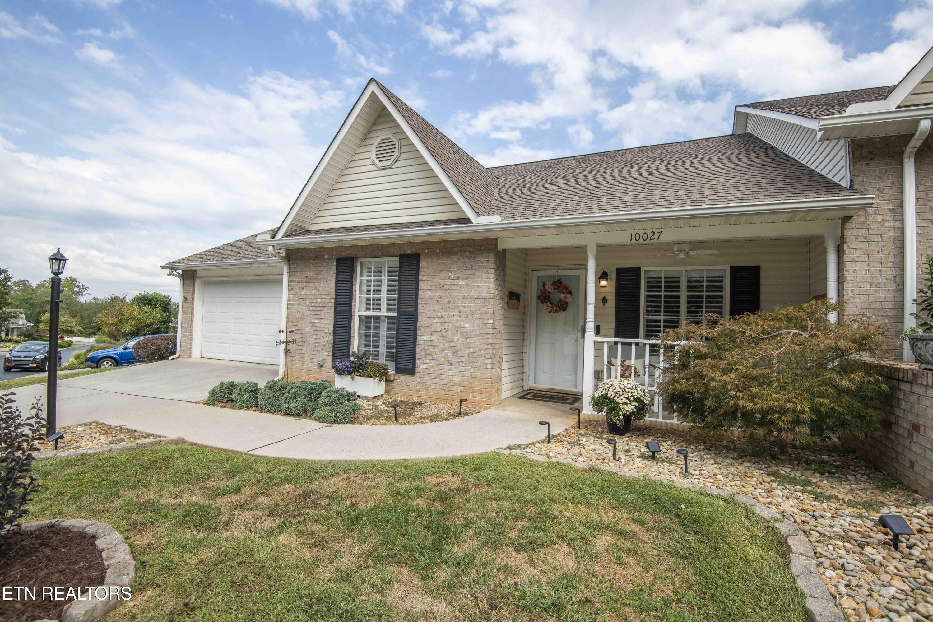 10027 Dayflower Way Knoxville TN 37932