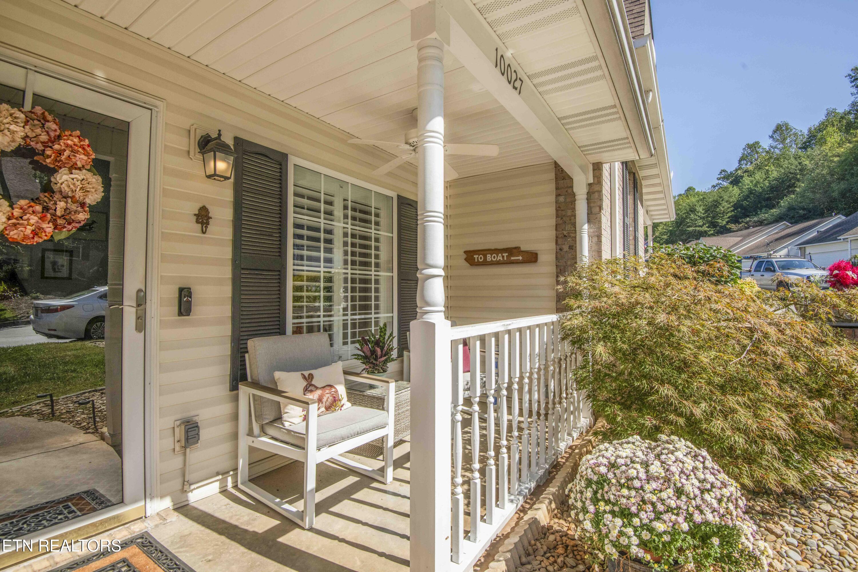 10027 Dayflower Way Knoxville TN 37932