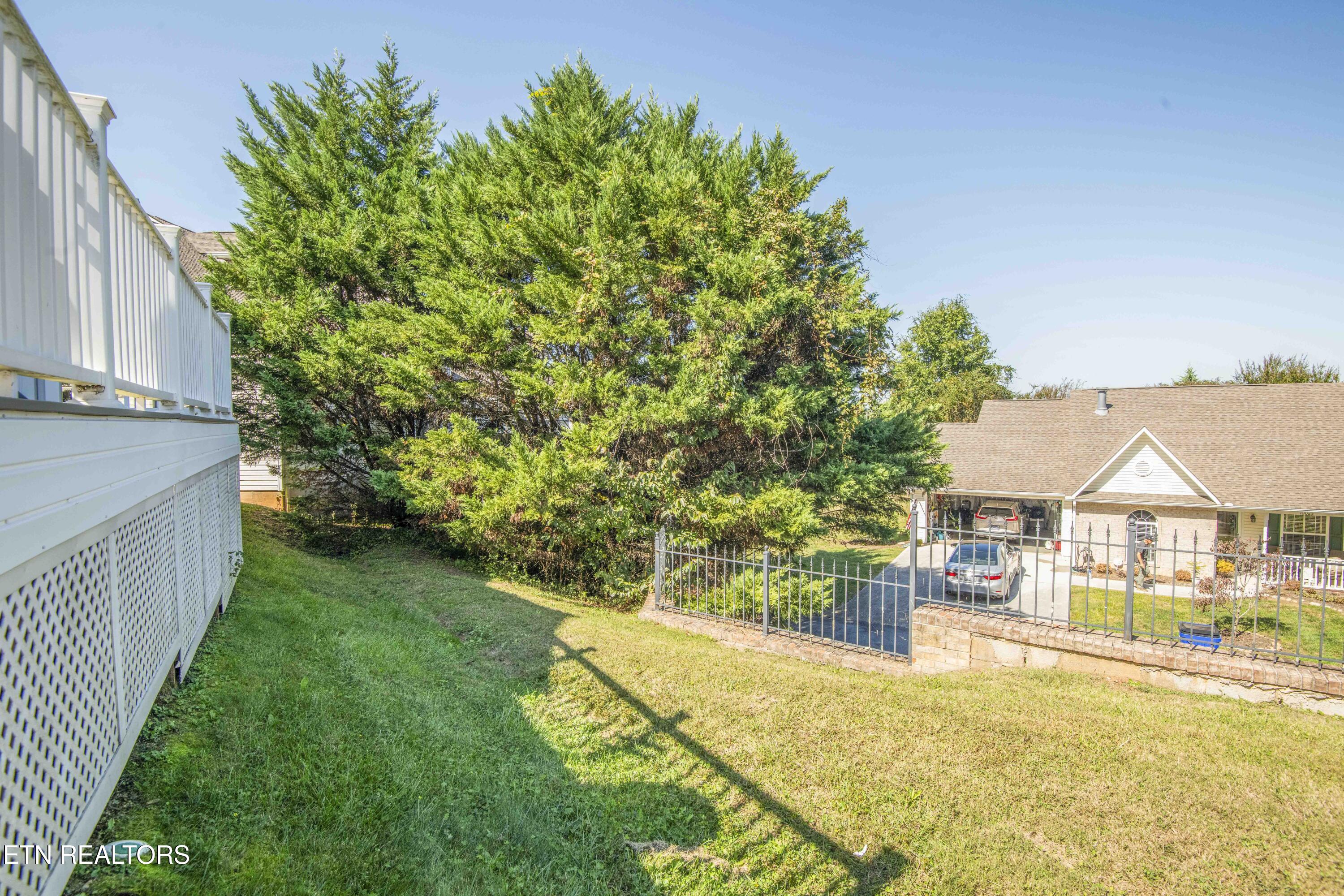 10027 Dayflower Way Knoxville TN 37932