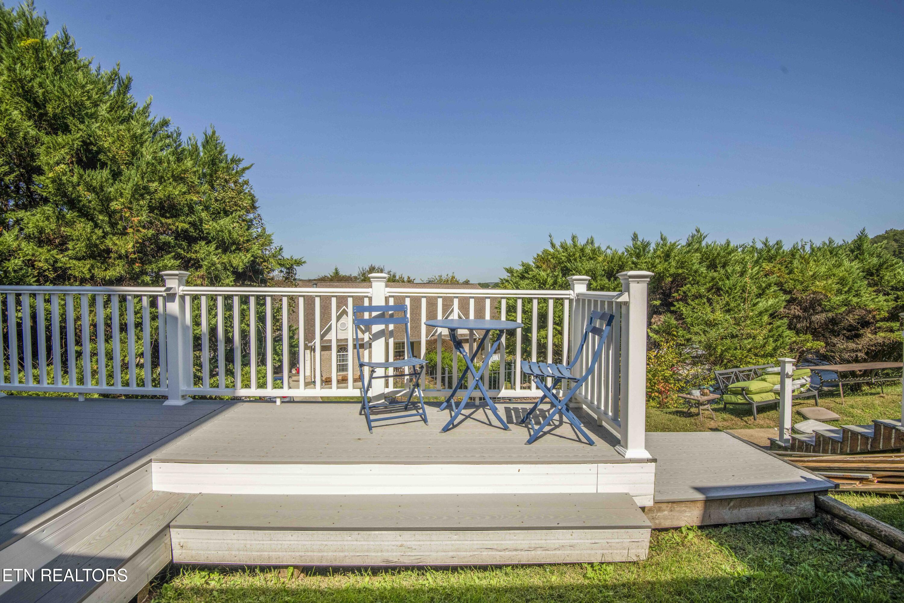 10027 Dayflower Way Knoxville TN 37932