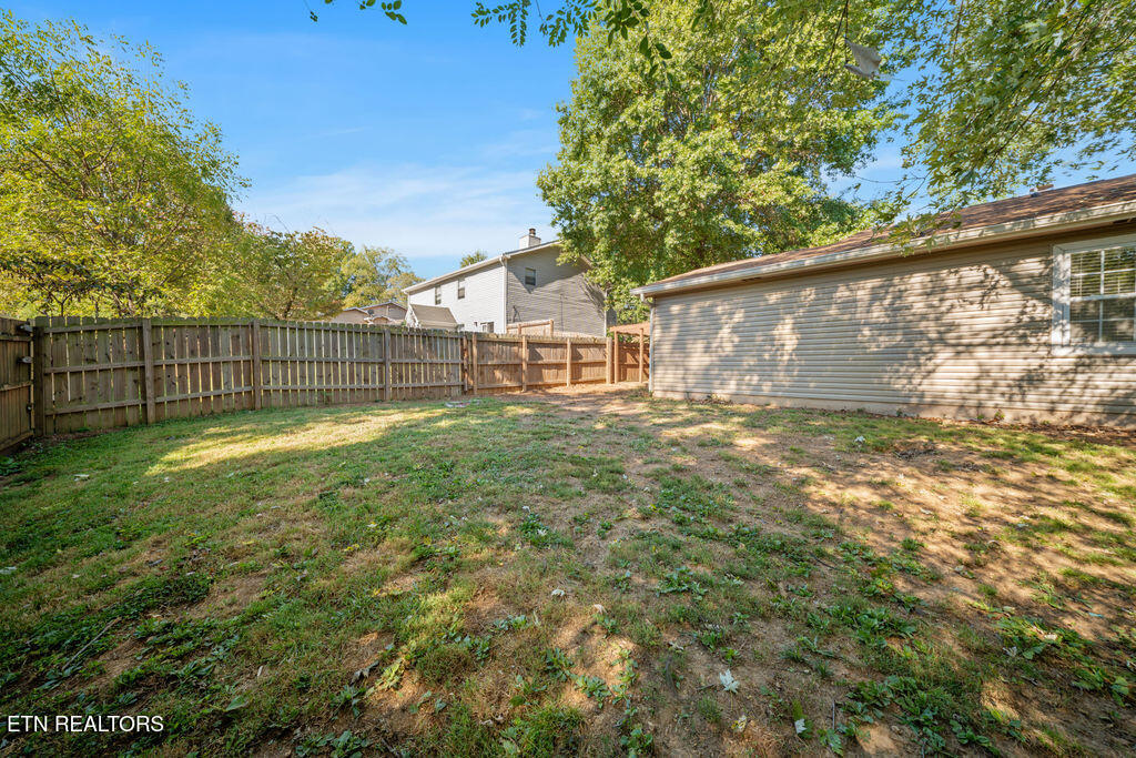 7553 Chatham Circle Knoxville TN 37909