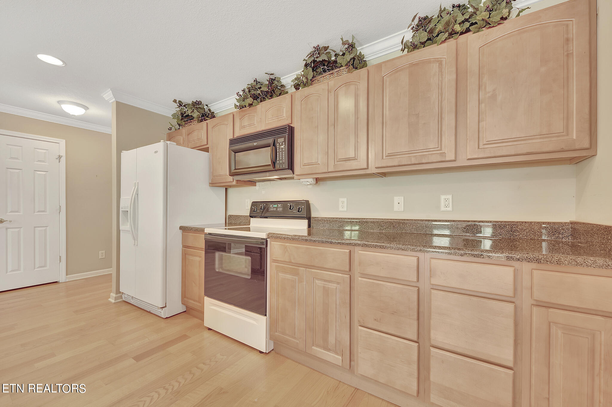 7141 Winter Oaks Way Knoxville TN 37918