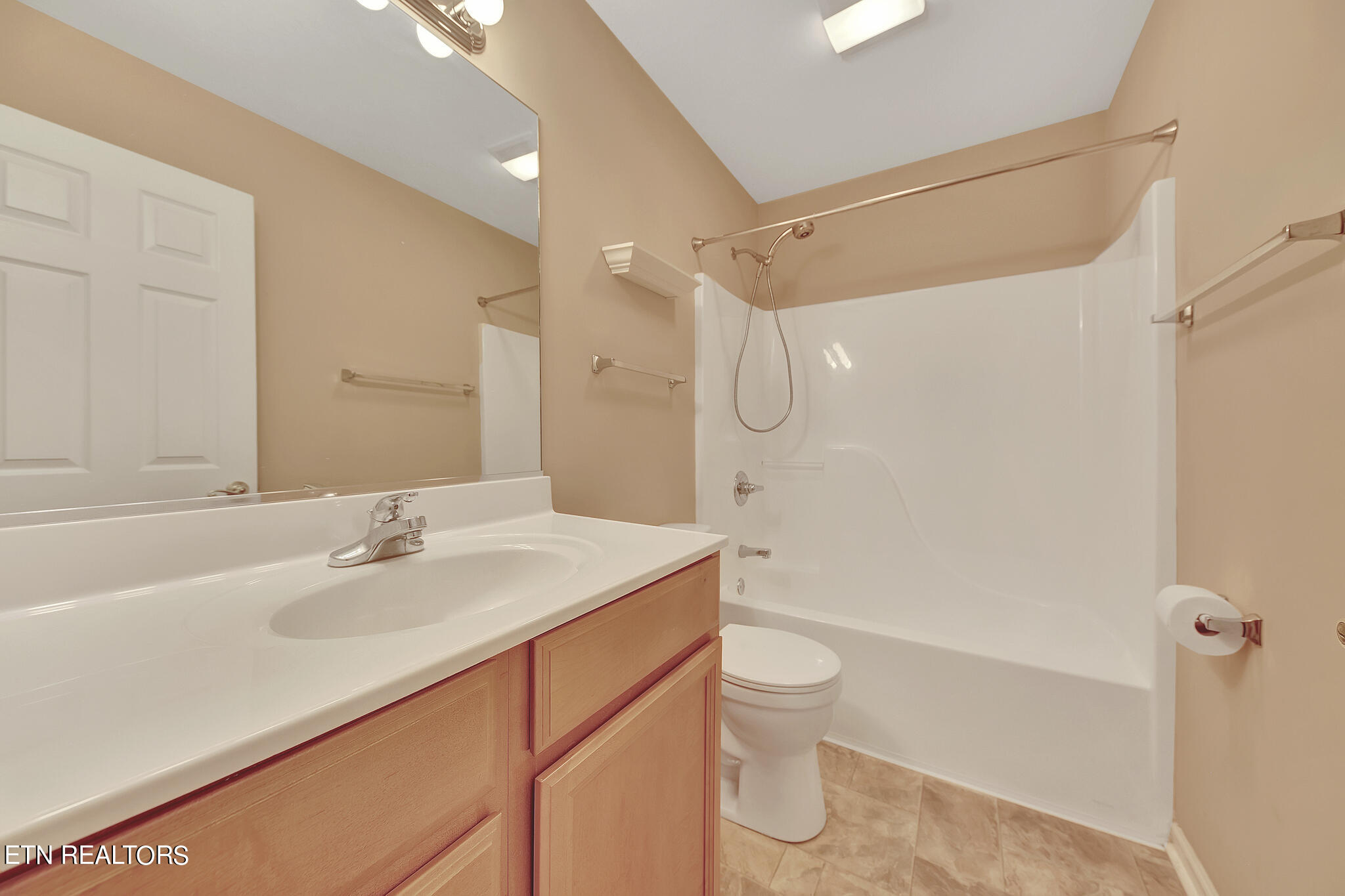 7141 Winter Oaks Way Knoxville TN 37918