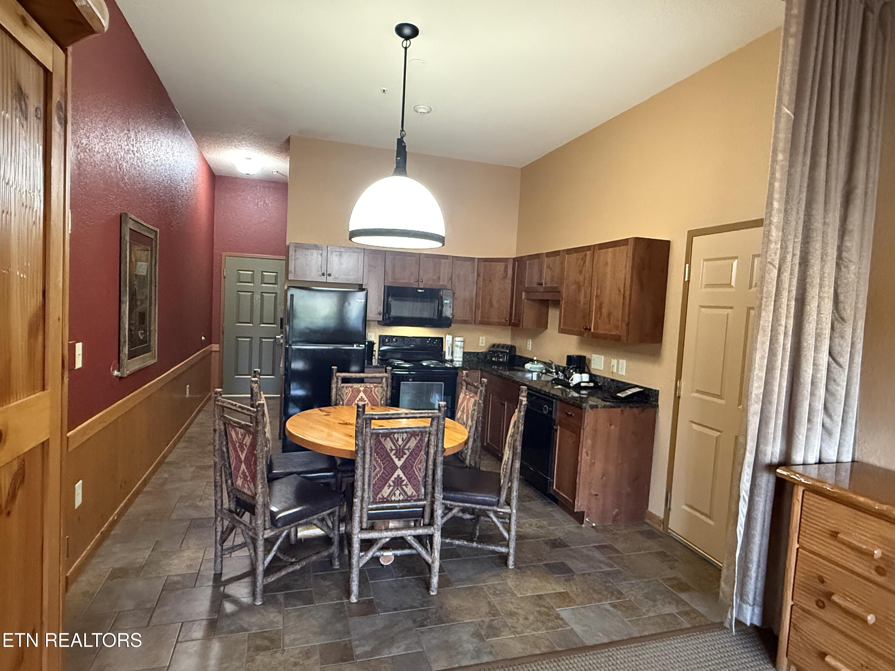 1424 Old Knoxville Highway Sevierville TN 37876