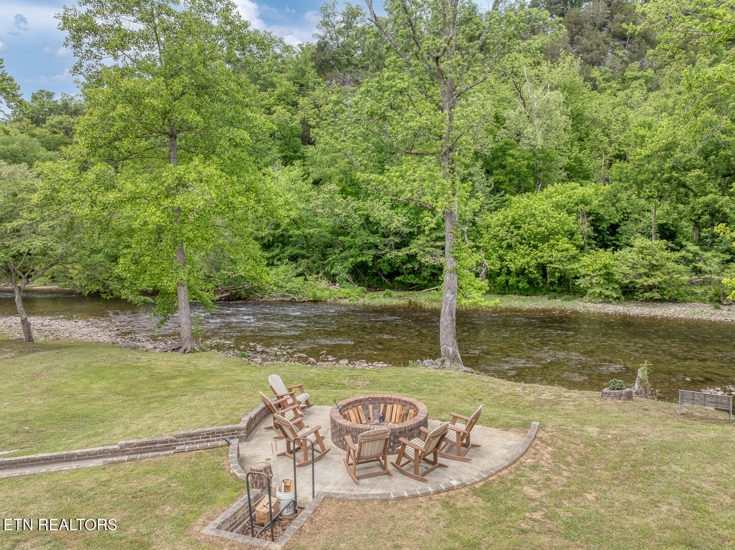 7239 E Lamar Alex Parkway Townsend TN 37882