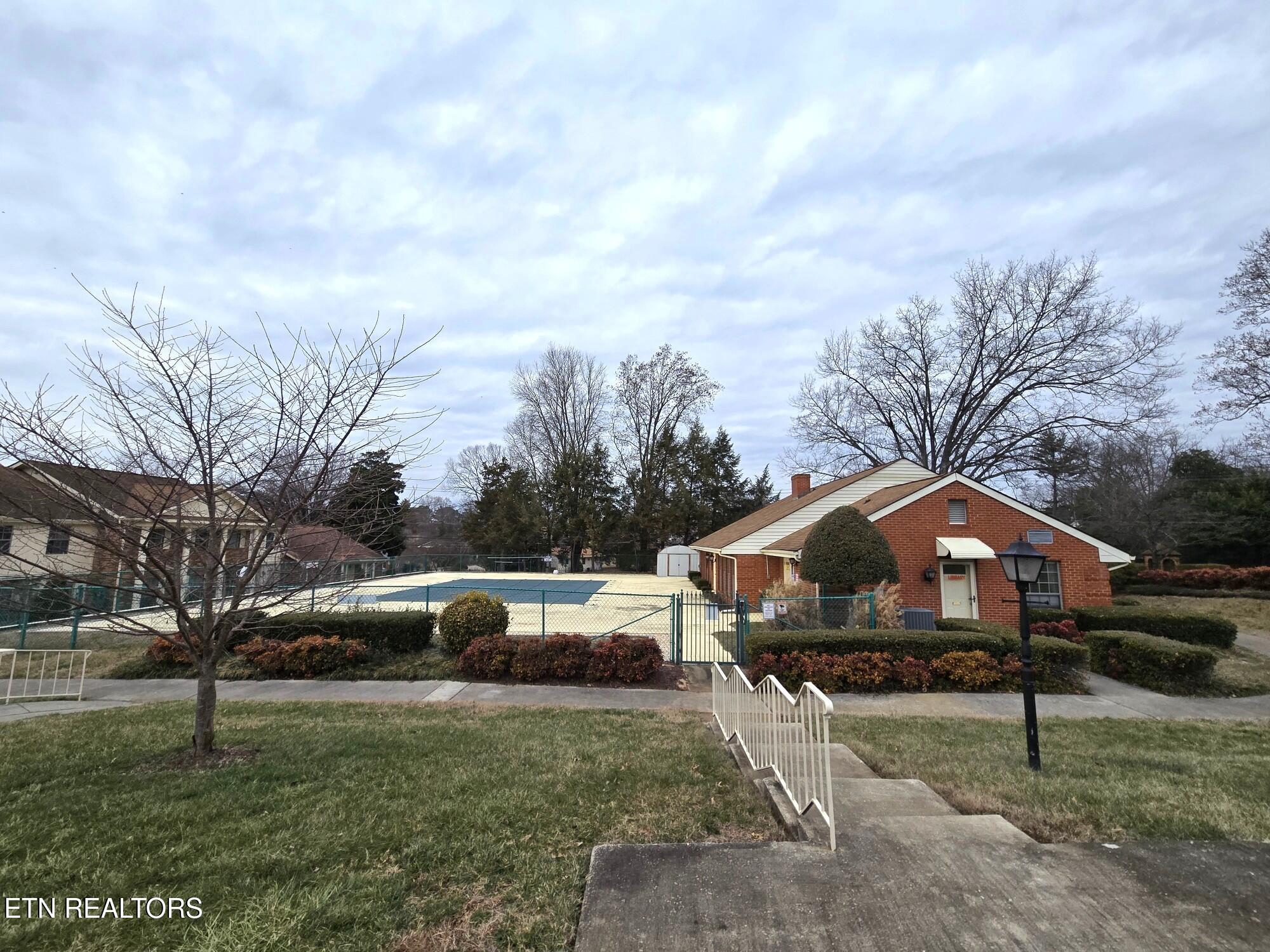 7914 Gleason Drive Knoxville TN 37919
