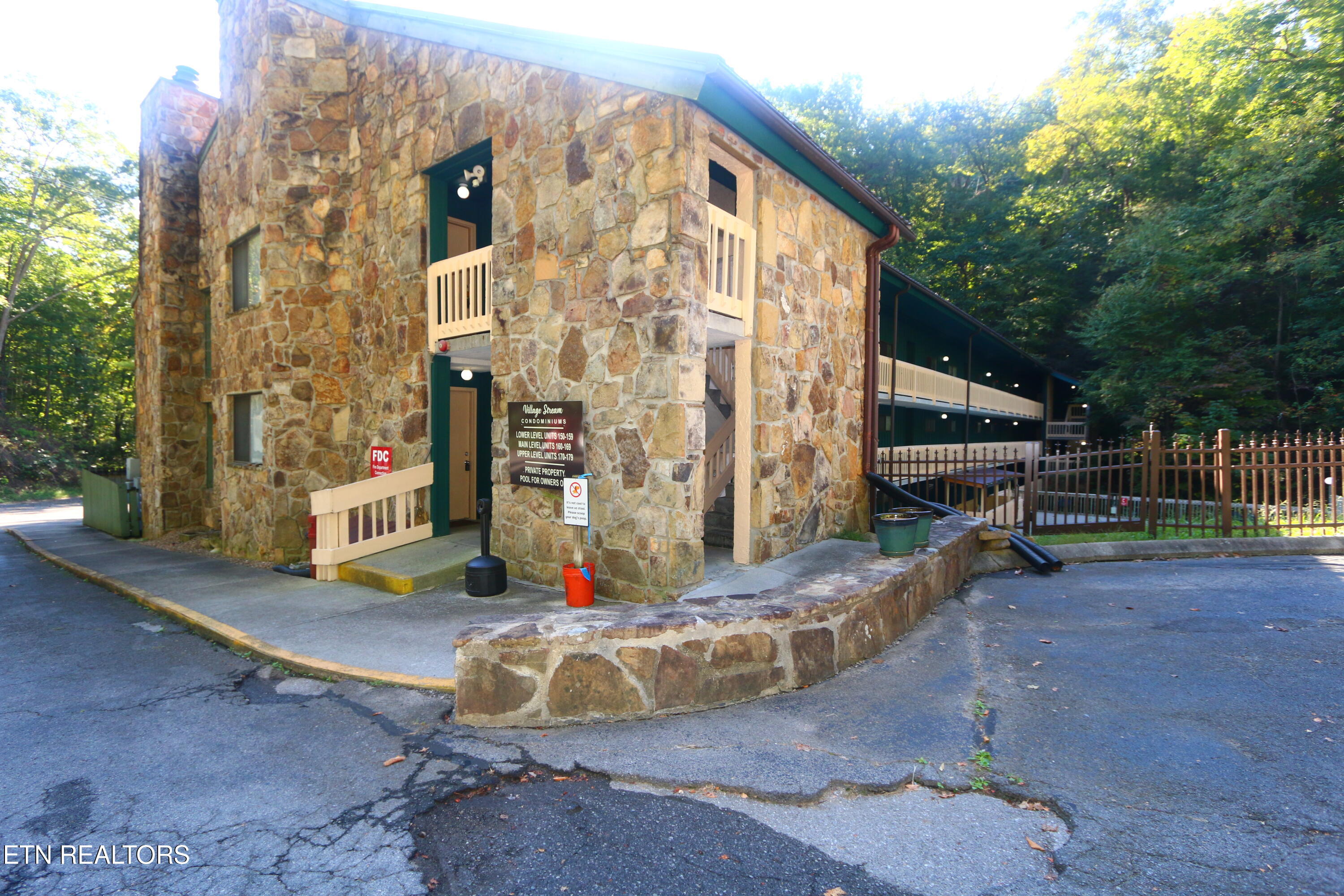 1435 Wiley Oakley Drive Gatlinburg TN 37738