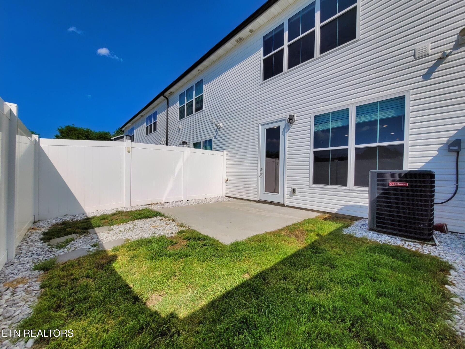 435 Harper Village Way Lenoir City TN 37771