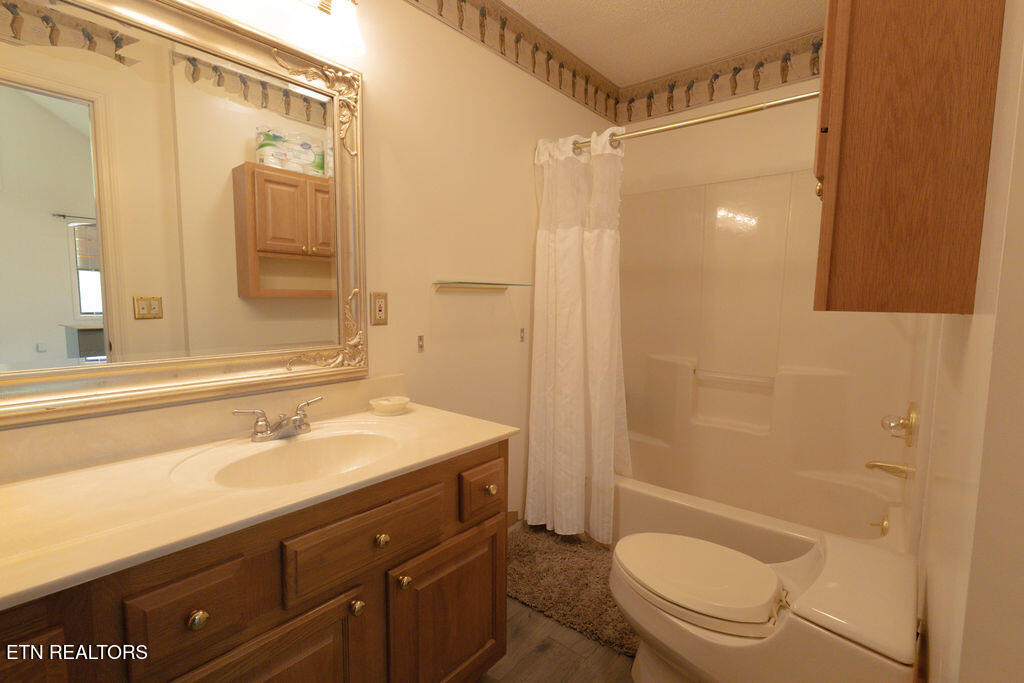 391 Moytoy Road Crab Orchard TN 37723