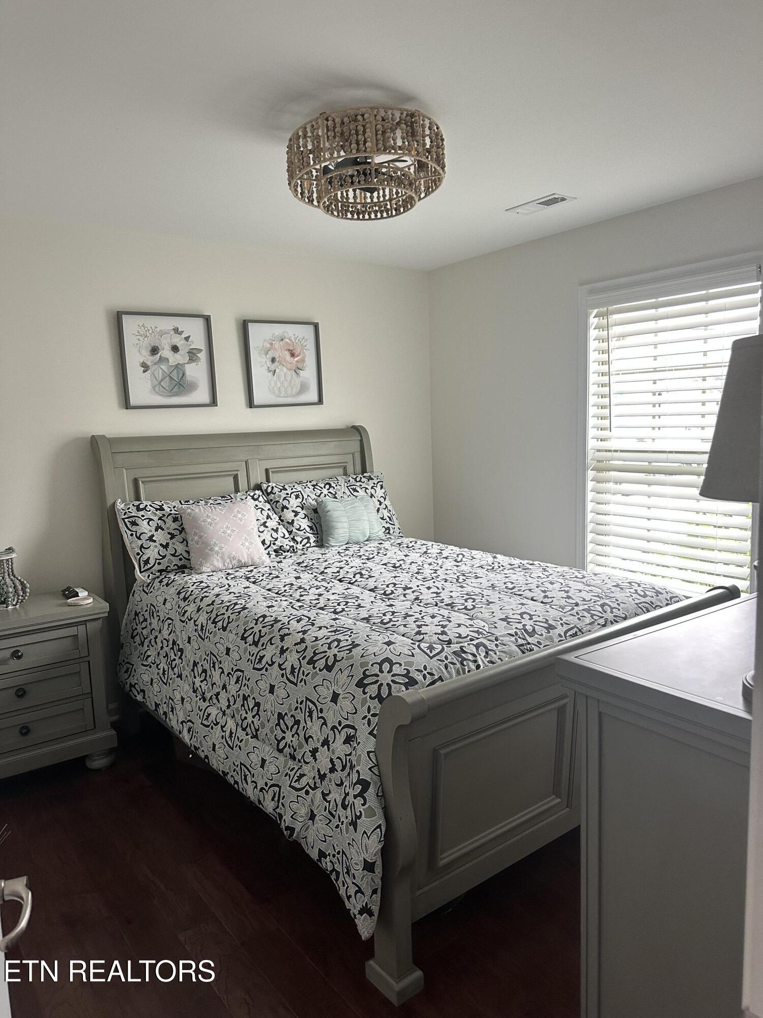 124 Cornerstone Lane Harrogate TN 37752