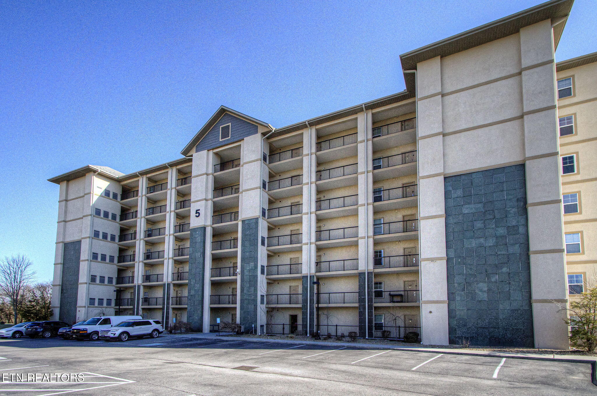 124 Plaza Drive Pigeon Forge TN 37863