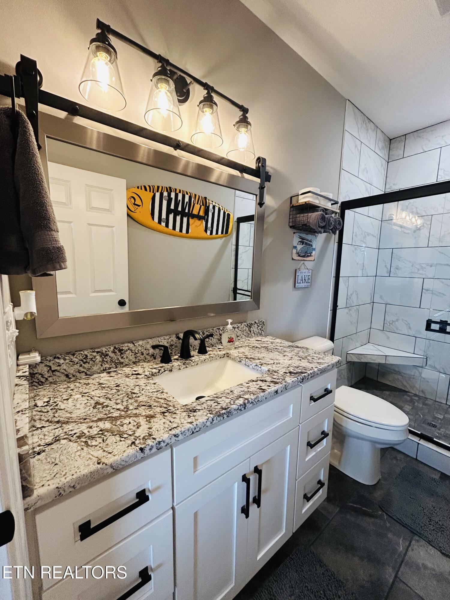 134 E Harbor View Lane Lafollette TN 37766