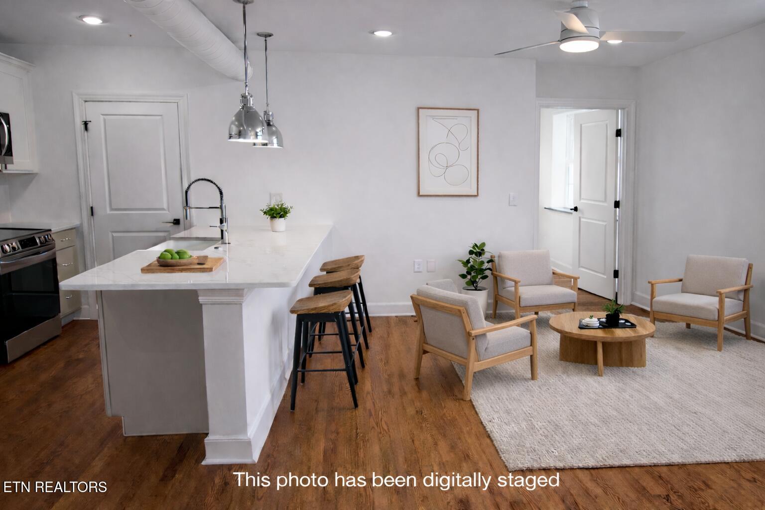 2724 E Magnolia Avenue Knoxville TN 37914