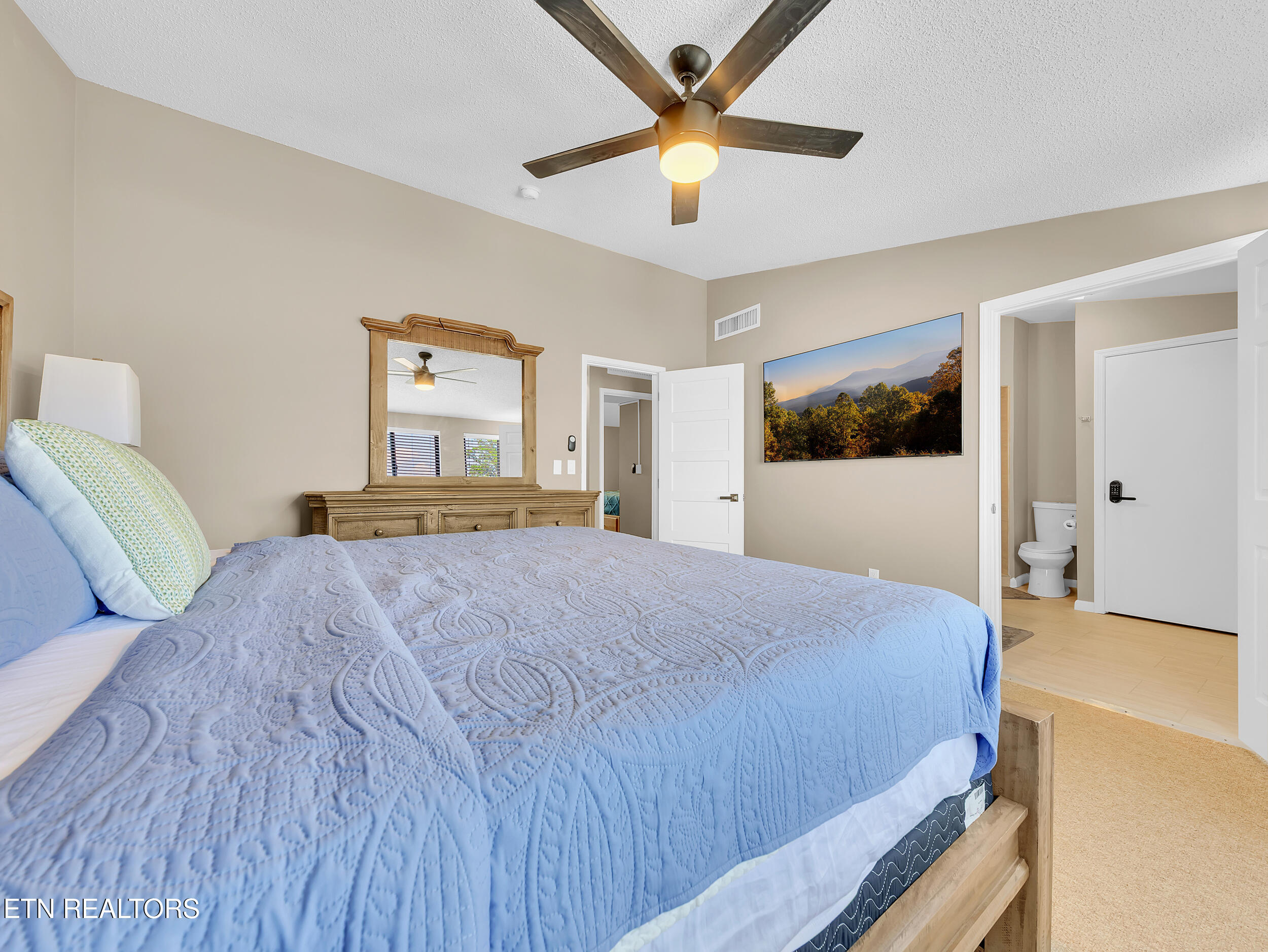 1916 Cherokee Bluff Drive Knoxville TN 37920